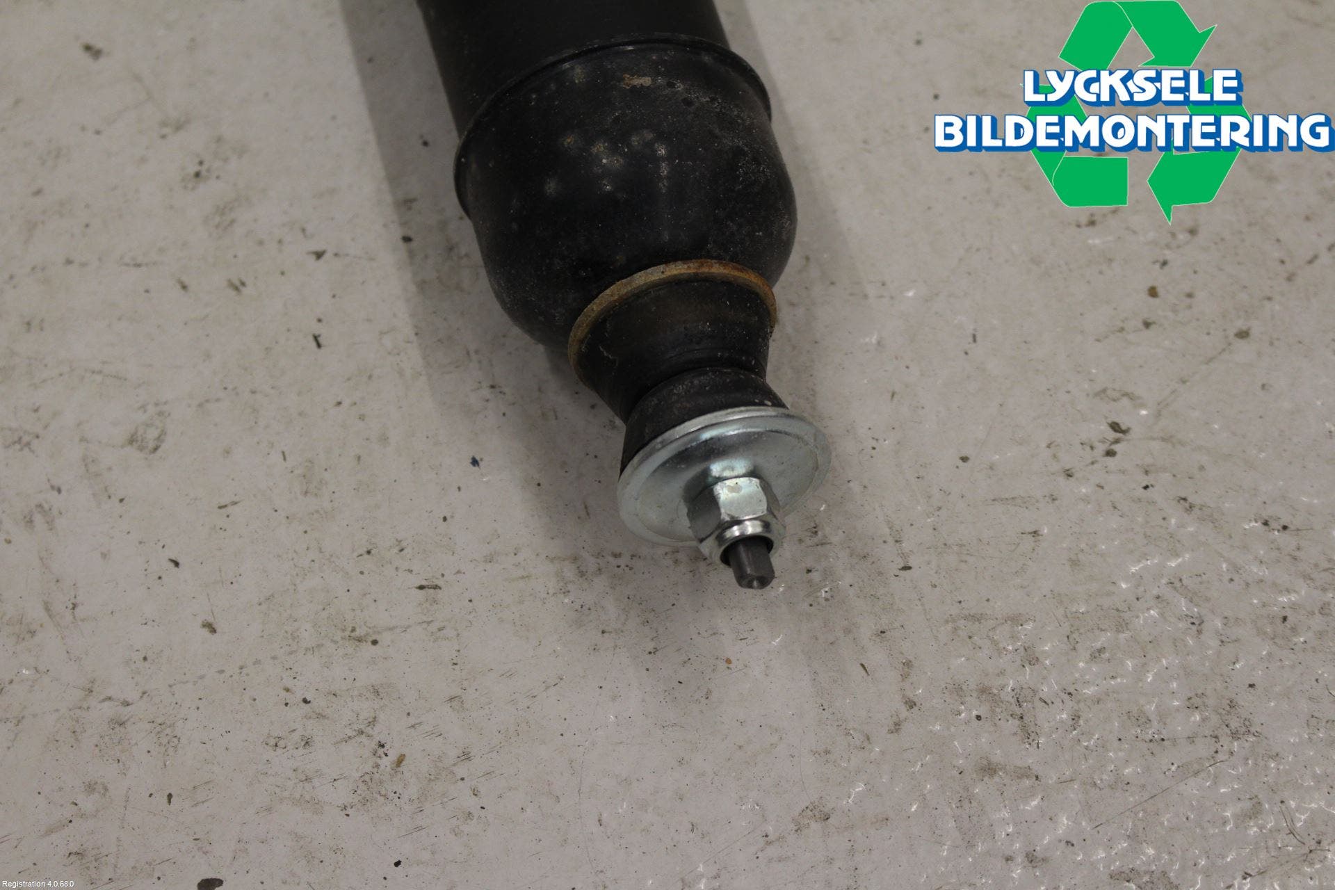 Nissan LEAF 18- Stötdämpare Bak