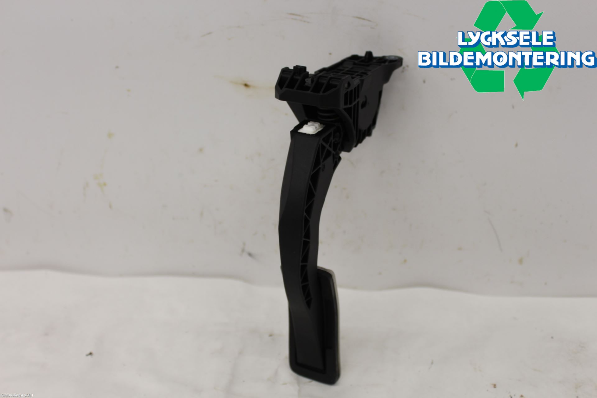 Audi A6 F2/C8 19- Gaspedal