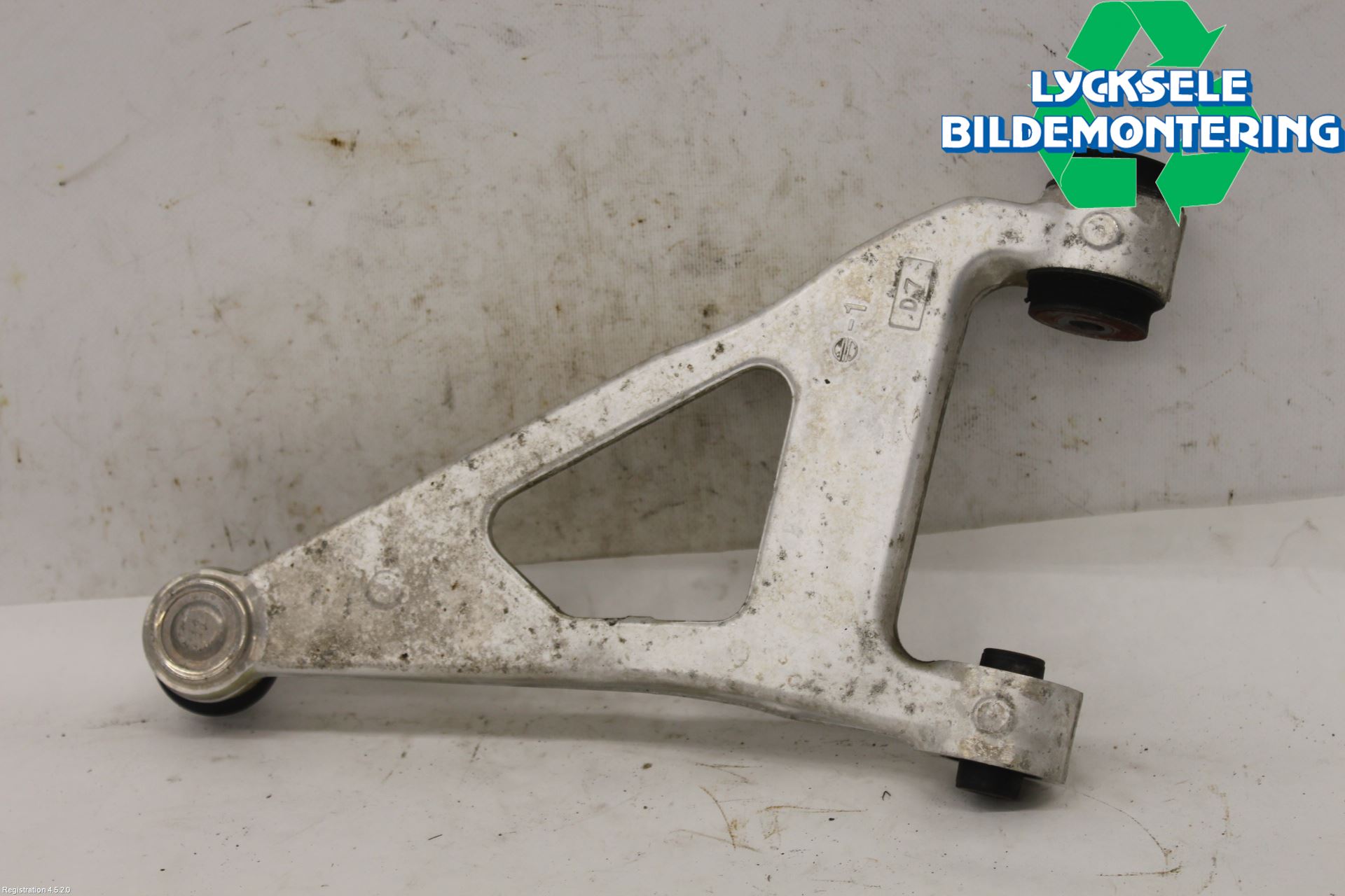 Subaru OUTBACK 21- Bärarm Bak Övre Höger