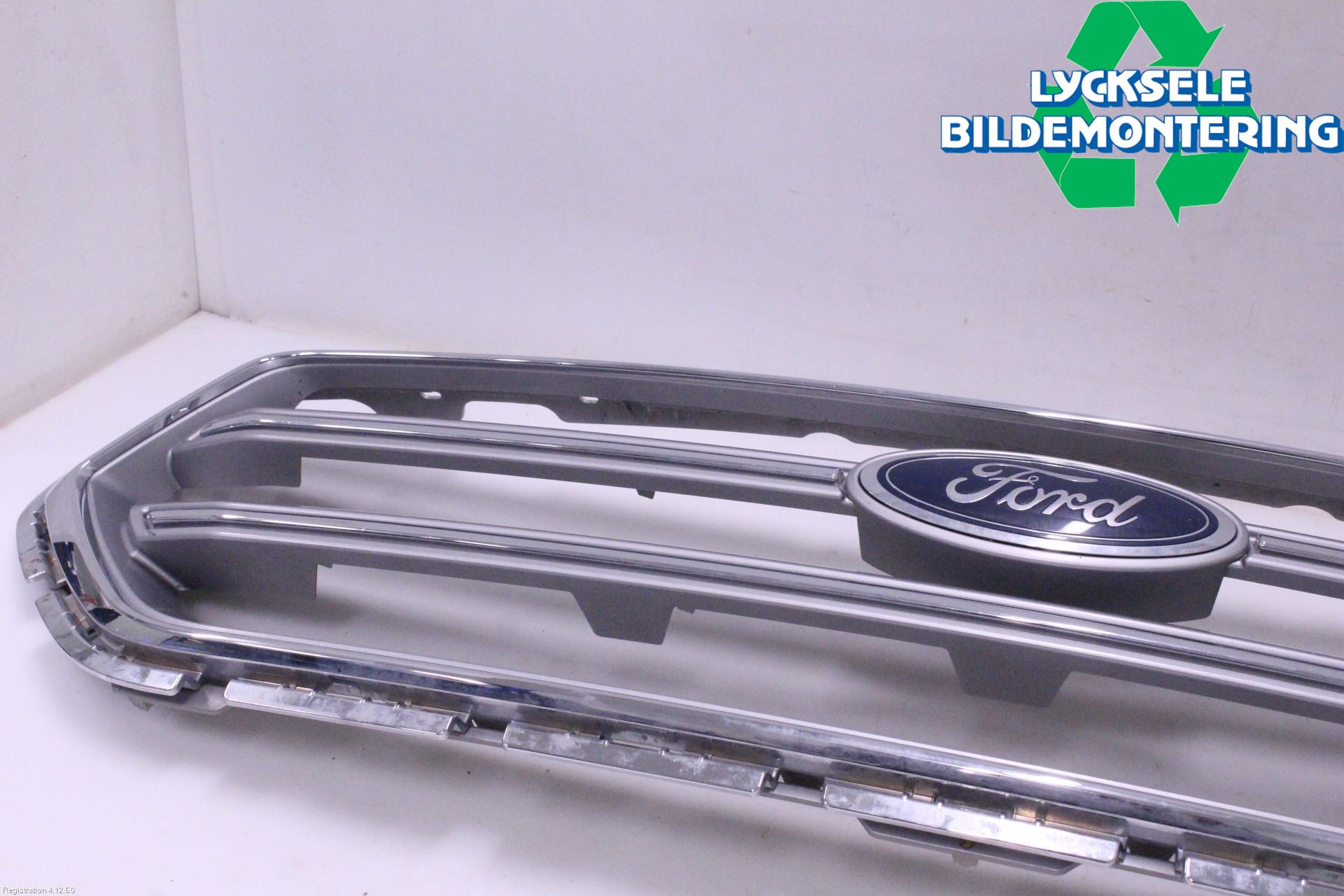 Ford KUGA 17-19 Grill Komp