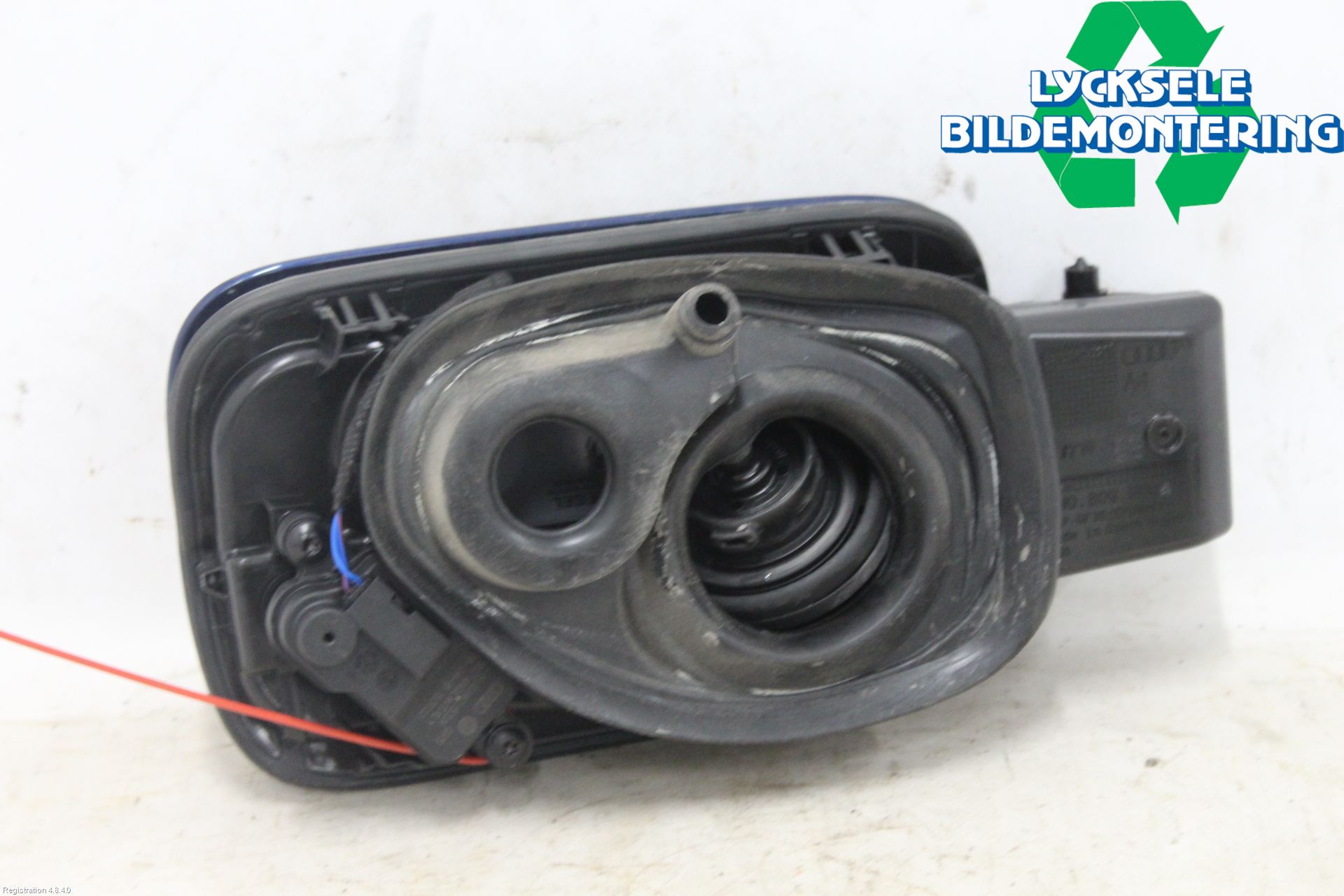 Audi A4/S4 B9 16-19 Tanklucka