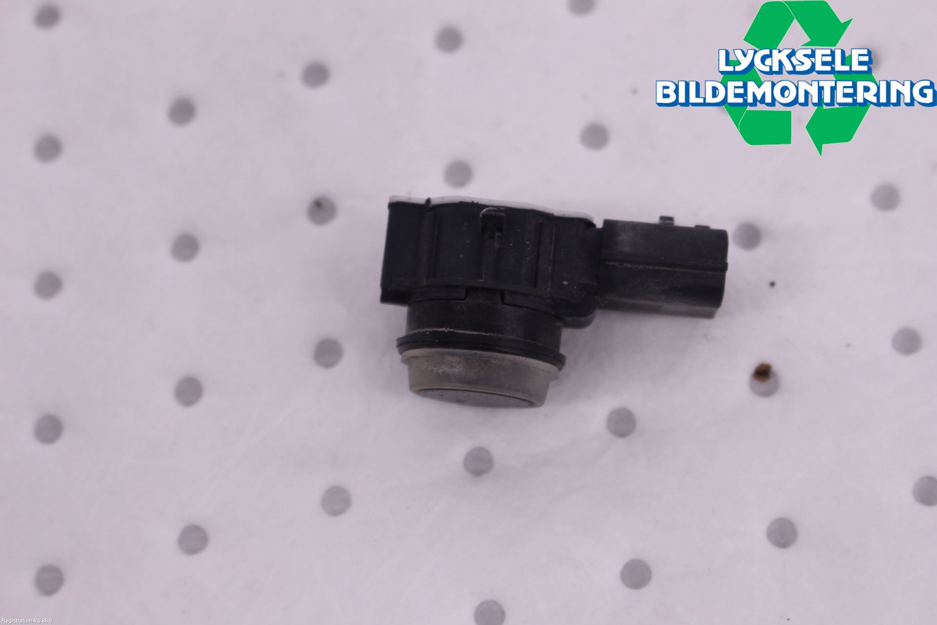 Renault MEGANE IV 16-23 Parkeringshjälp Frontsensor