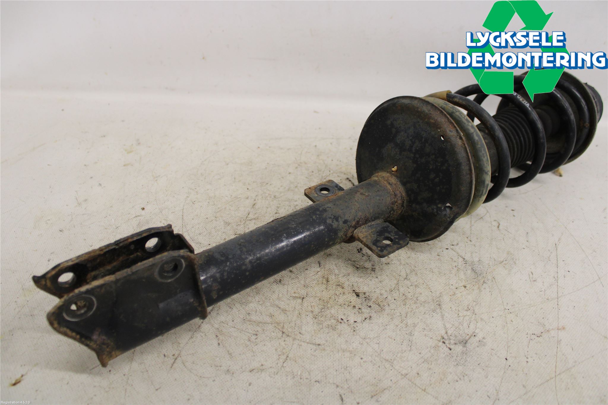 Dacia DUSTER 10-17 Fjäderben Bak Vänster