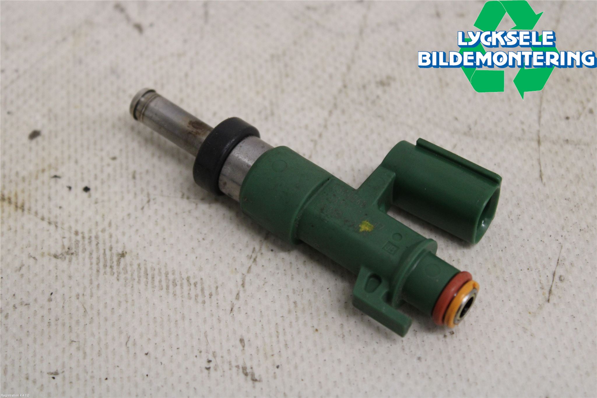 Toyota YARIS CROSS XP21 21- Injspridare