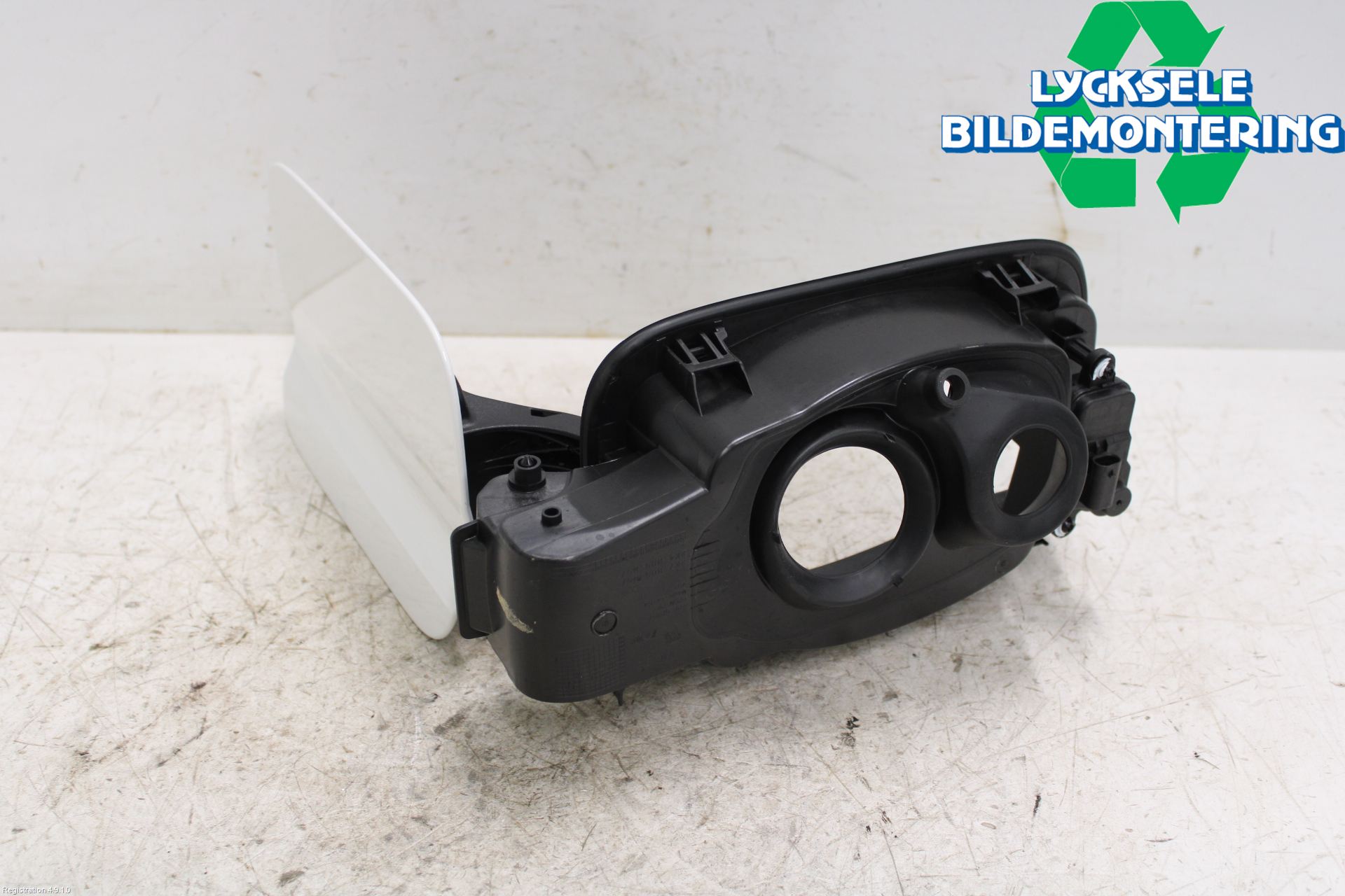 Volkswagen VW CADDY 11-15 Tanklucka