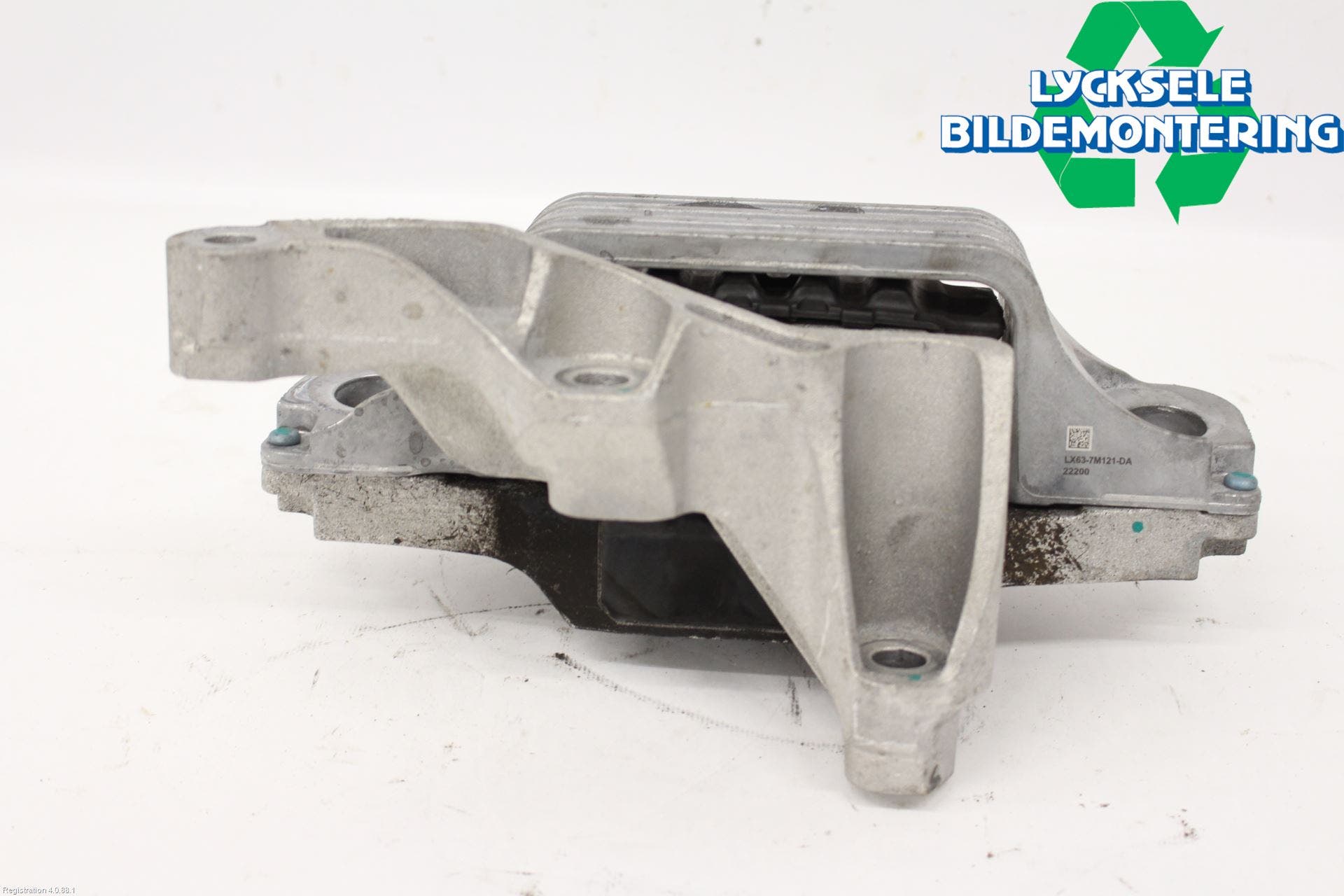 Ford KUGA/KUGA PHEZ/FHEV 20- Växellådsfäste