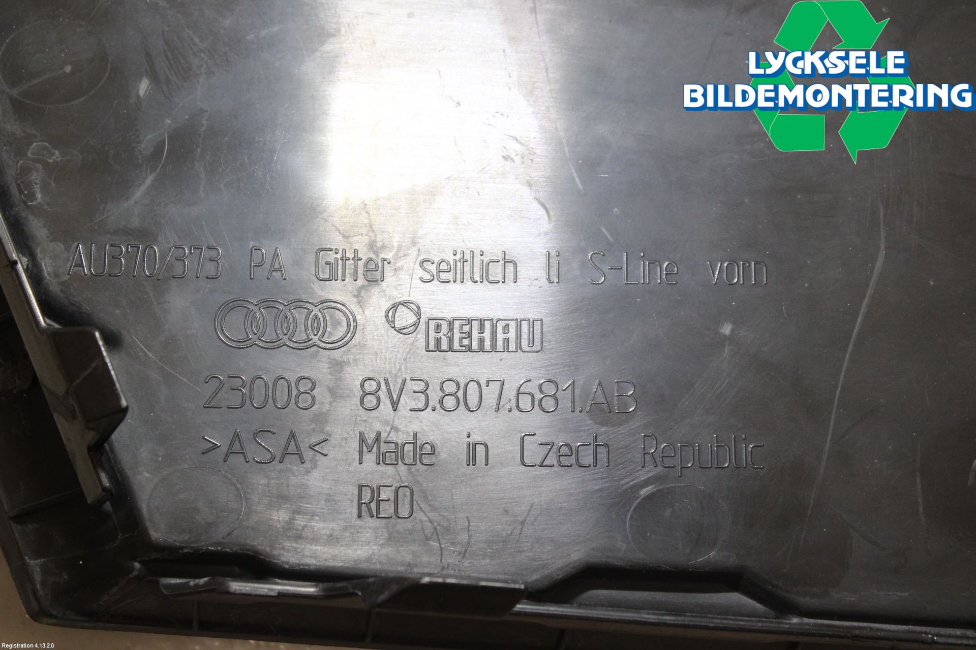 Audi A3/S3 05-13 Grilldel Vänster