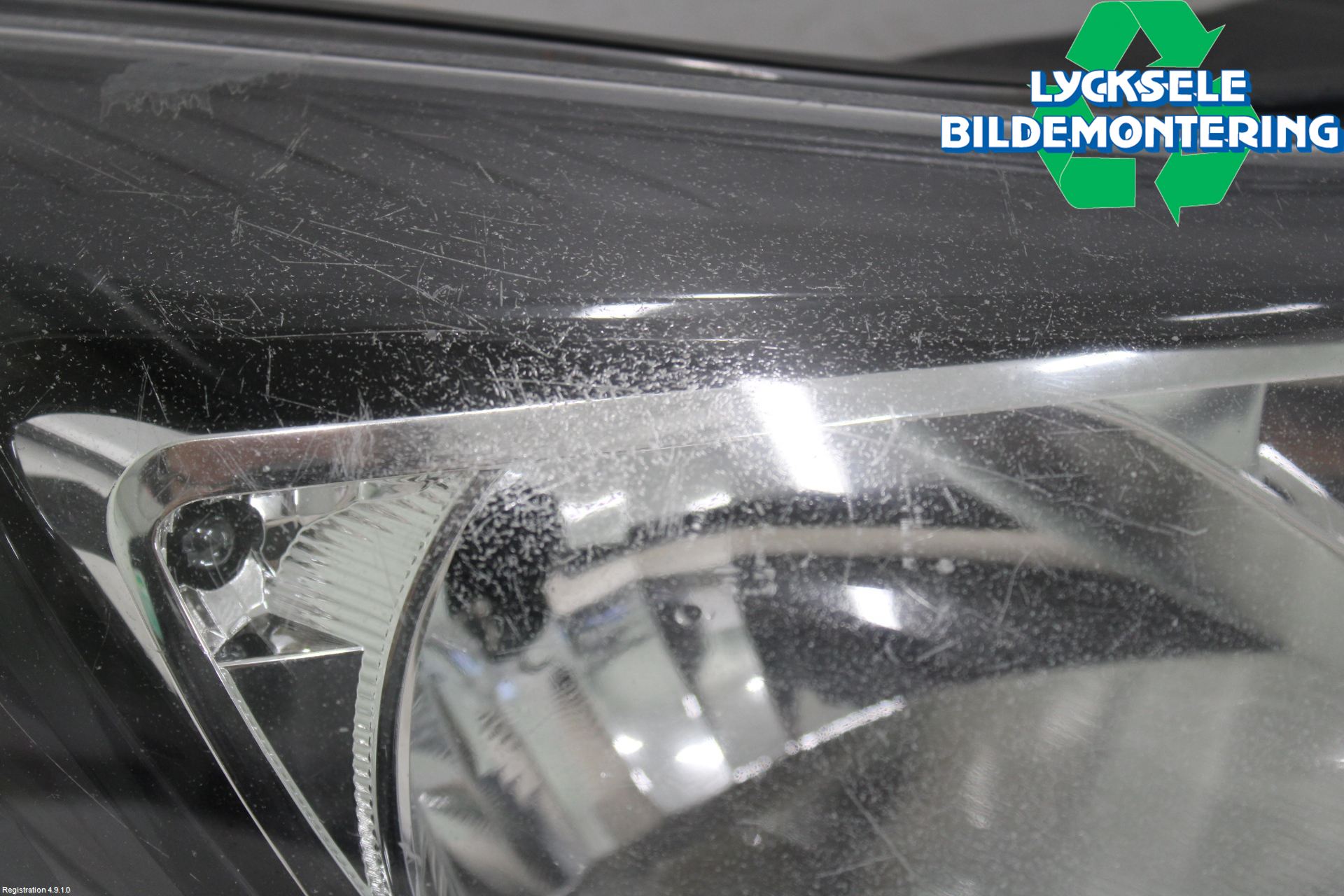 Ford FOCUS 11-14 Strålkastare Höger