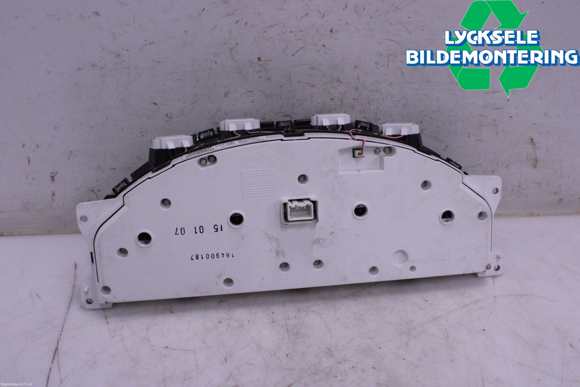 Volvo XC70 05-07 Instrument Komb