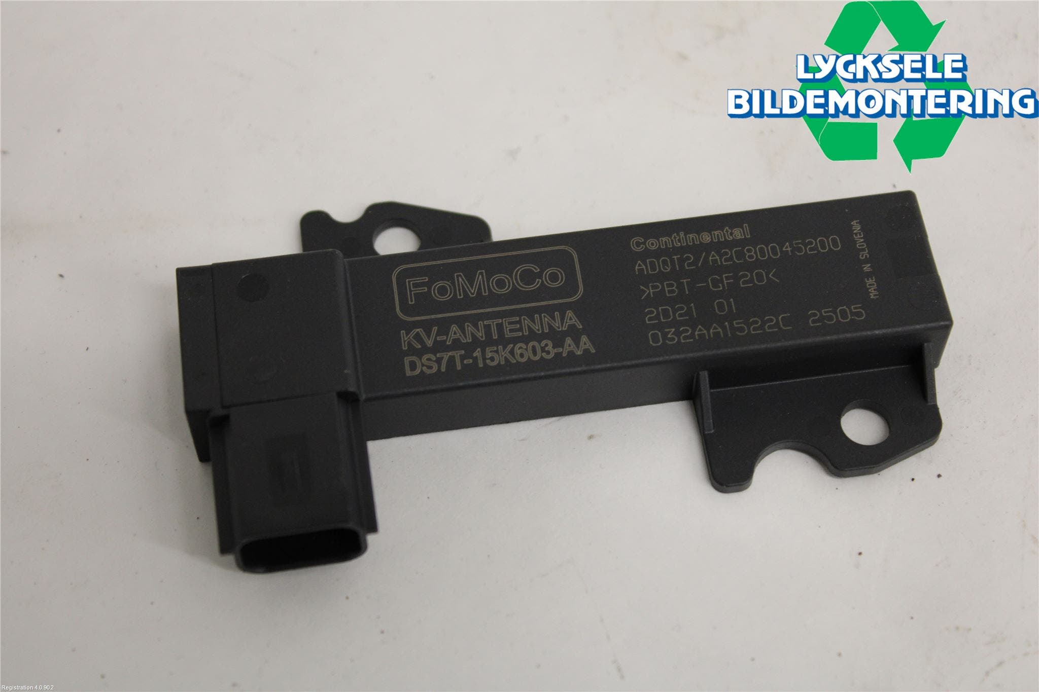 Ford KUGA/KUGA PHEZ/FHEV 20- Antenn