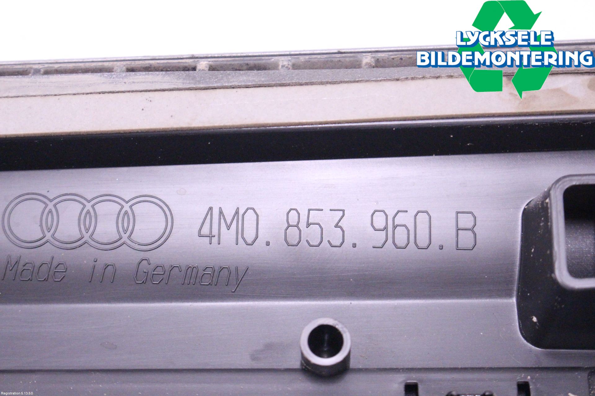 Audi Q7/SQ7 Dörr Dekorlist Fram Hö
