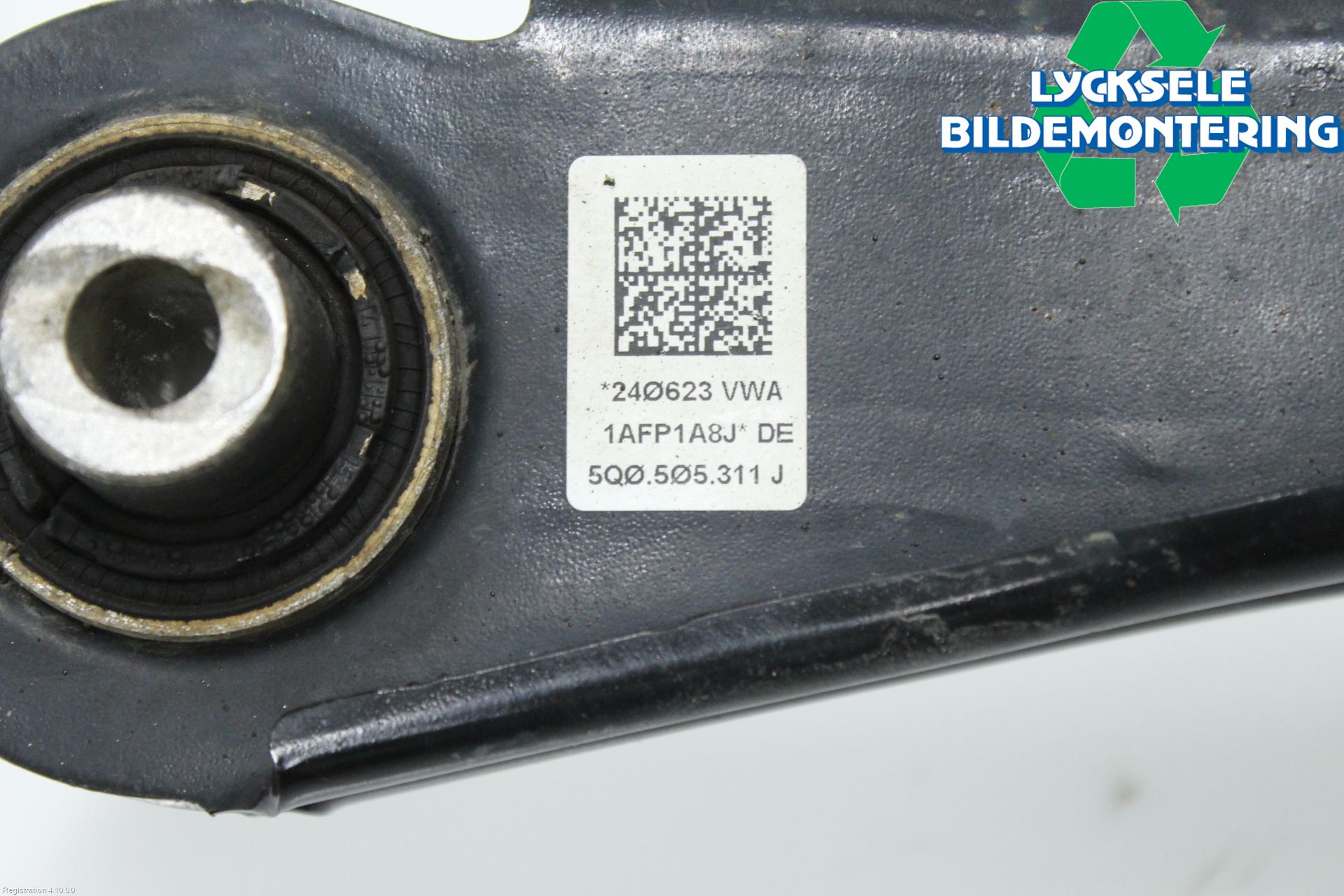 Volkswagen VW T-ROC 18- Bärarm Bak Höger