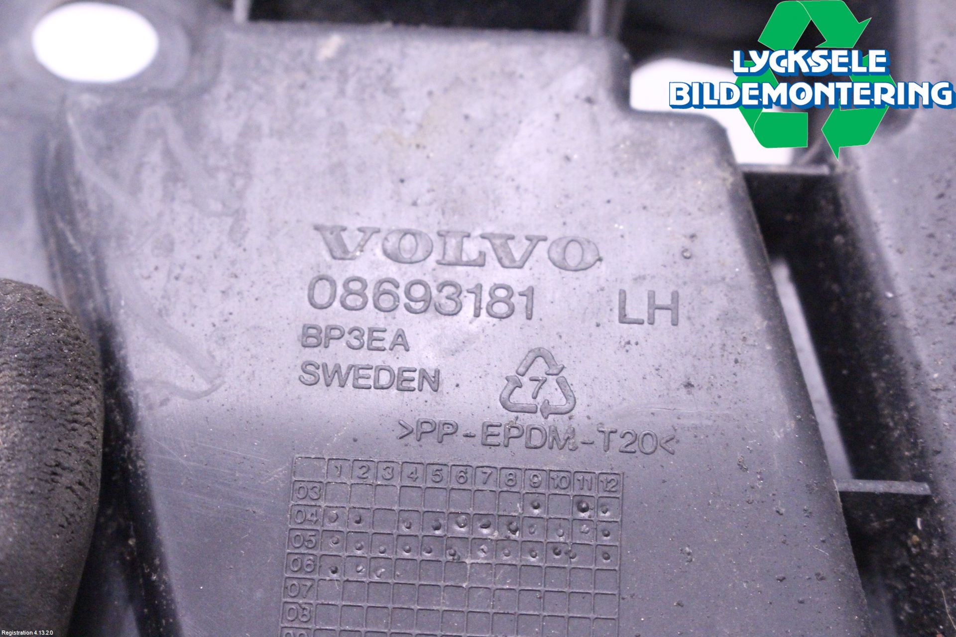 Volvo V70 05-08 Stötfångarfäste Fram Vä