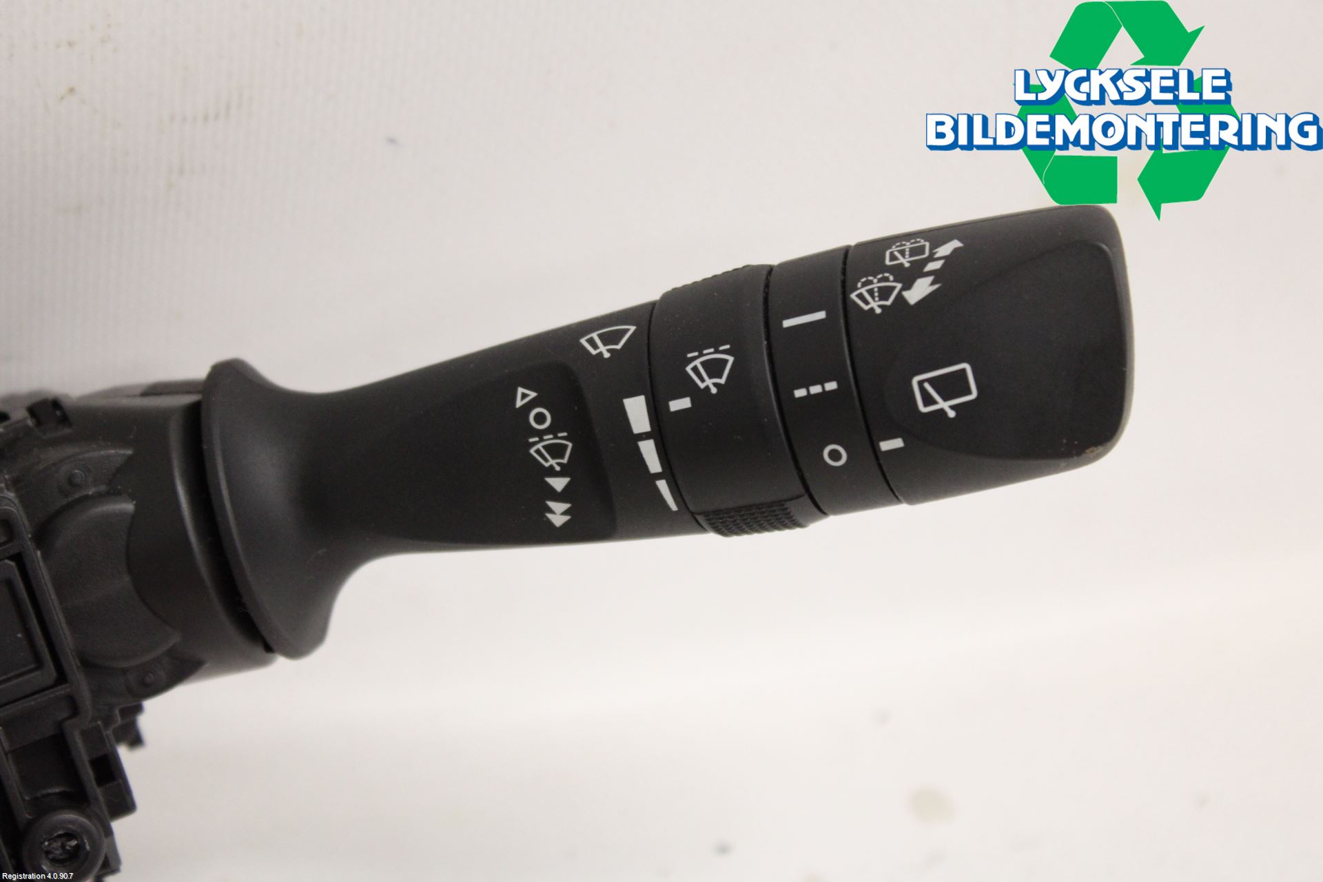 Toyota AURIS 13-19 Spakcentral