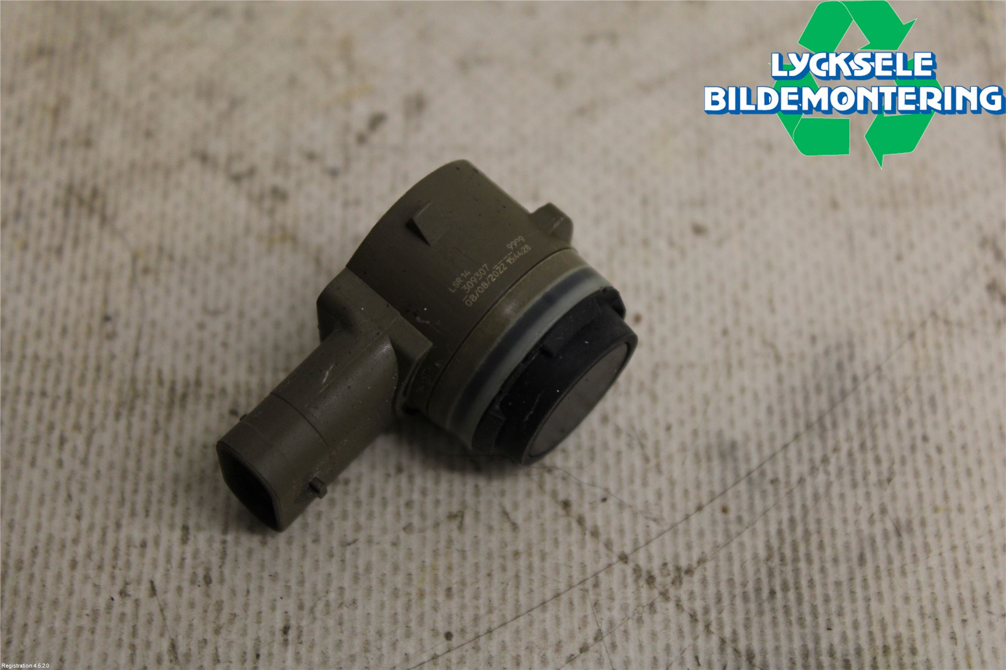 Ford KUGA/KUGA PHEZ/FHEV 20- Parkeringshjälp Frontsensor