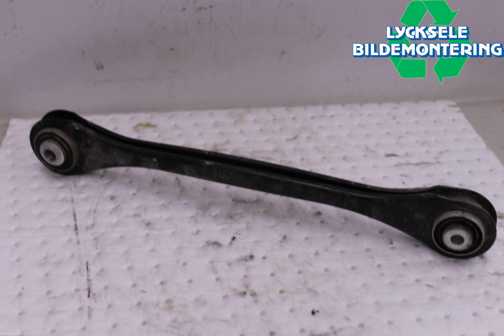 Audi A4/S4 B9 20- Bärarm Bak Höger