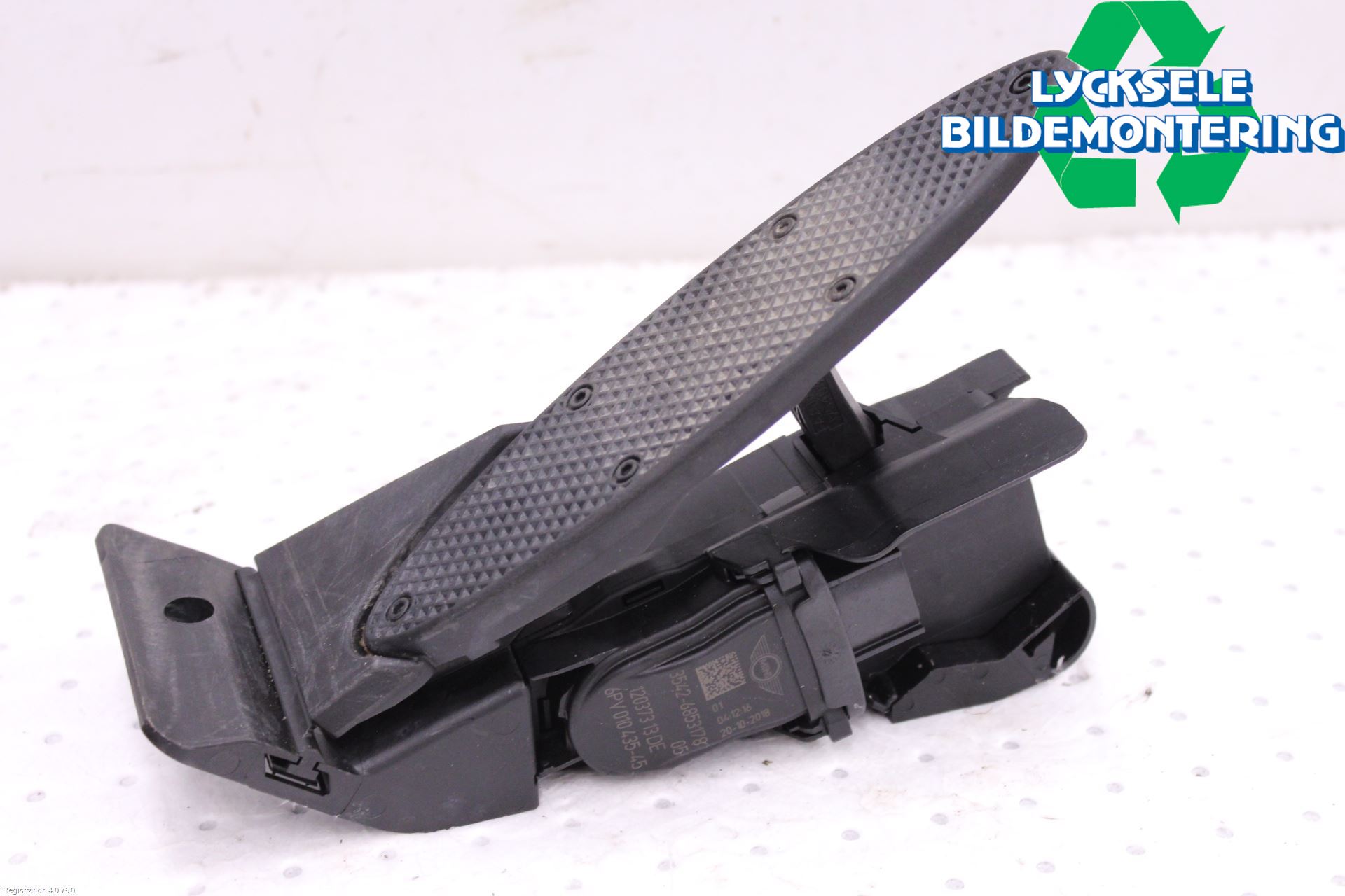 Mini COUNTRYMAN F60 17-23 Gaspedal