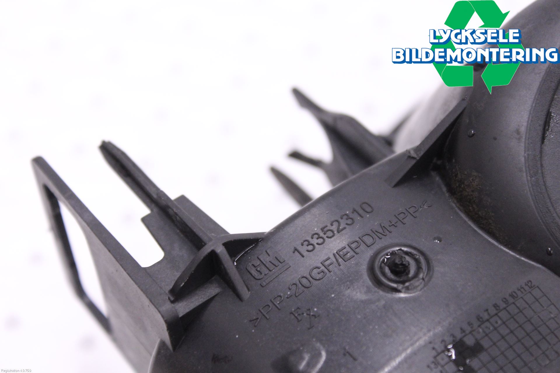 Opel INSIGNIA 09-16 Tanklucka