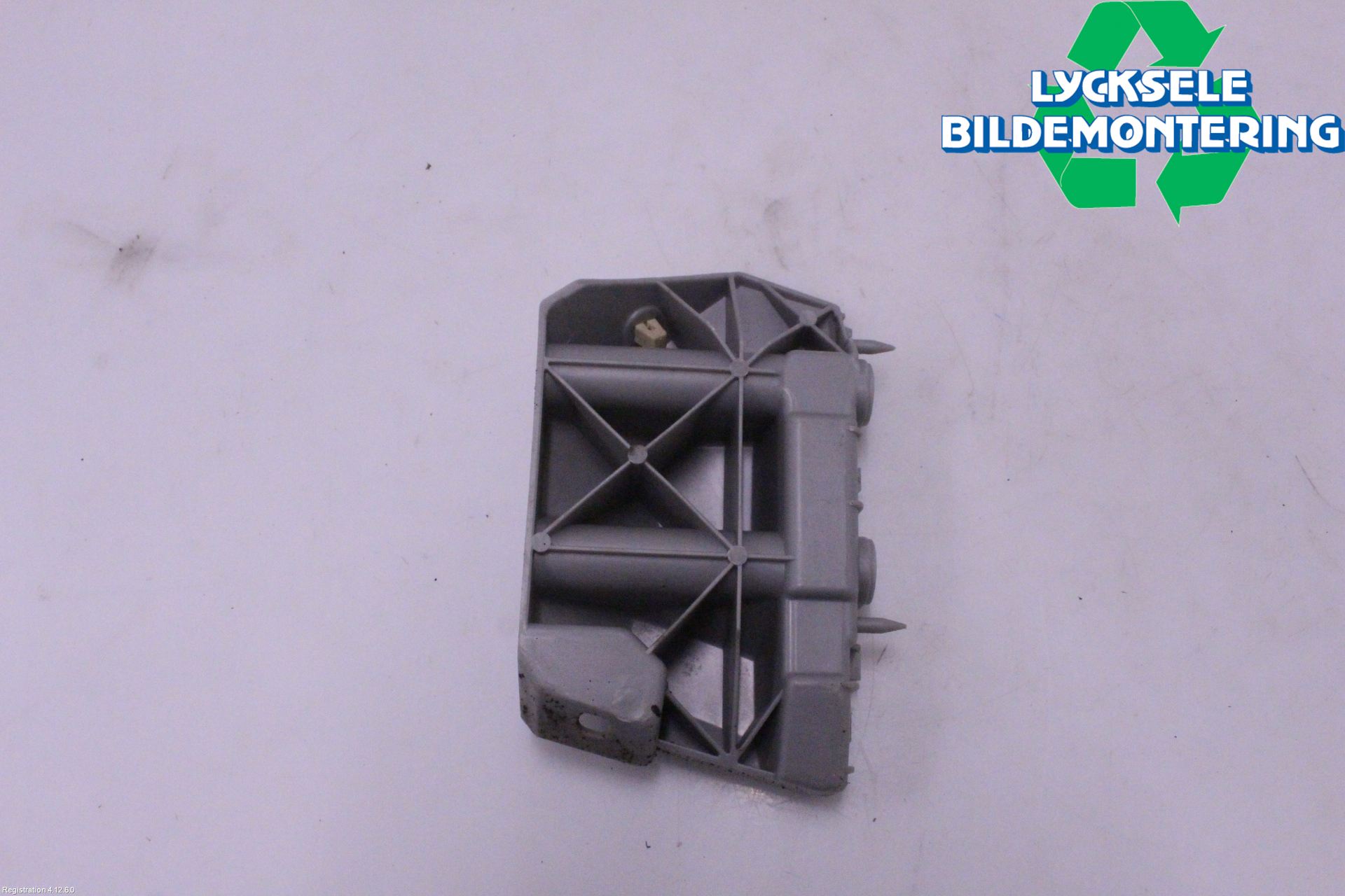 Seat LEON 13-20 Stötfångarfäste Fram Hö