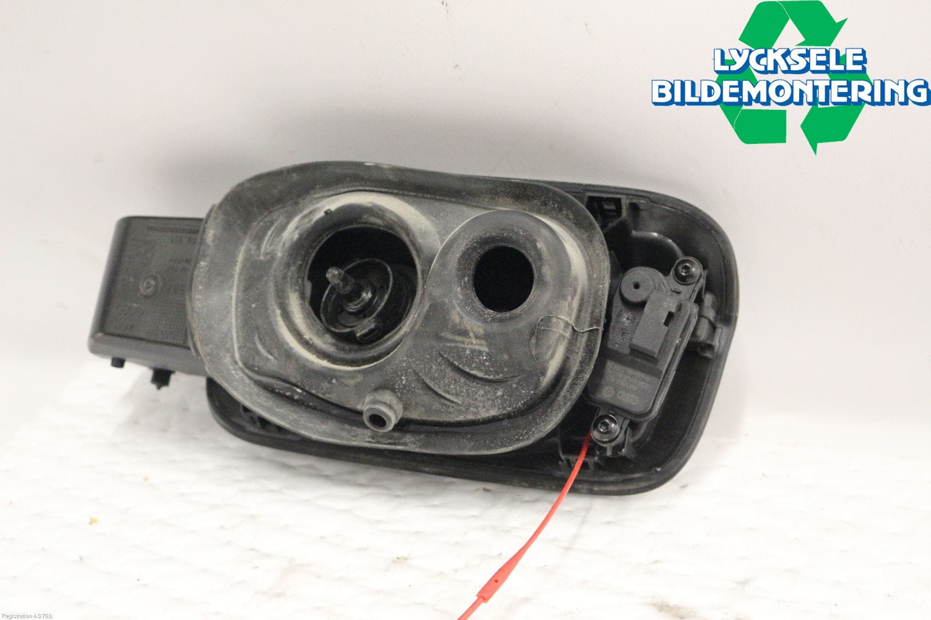 Audi A6 F2/C8 19- Tanklucka