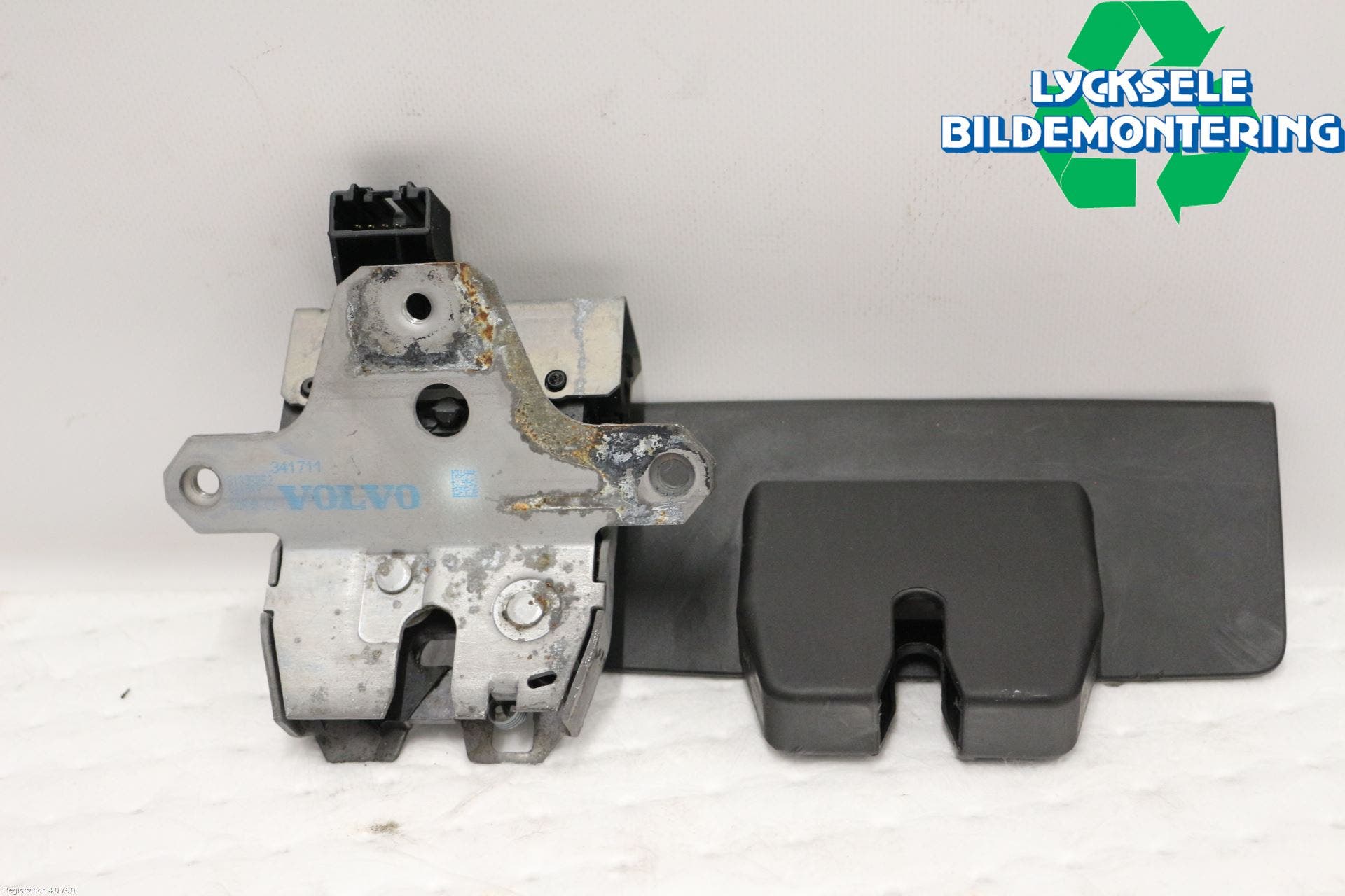 Volvo XC60 09-13 Låskista Baklucka