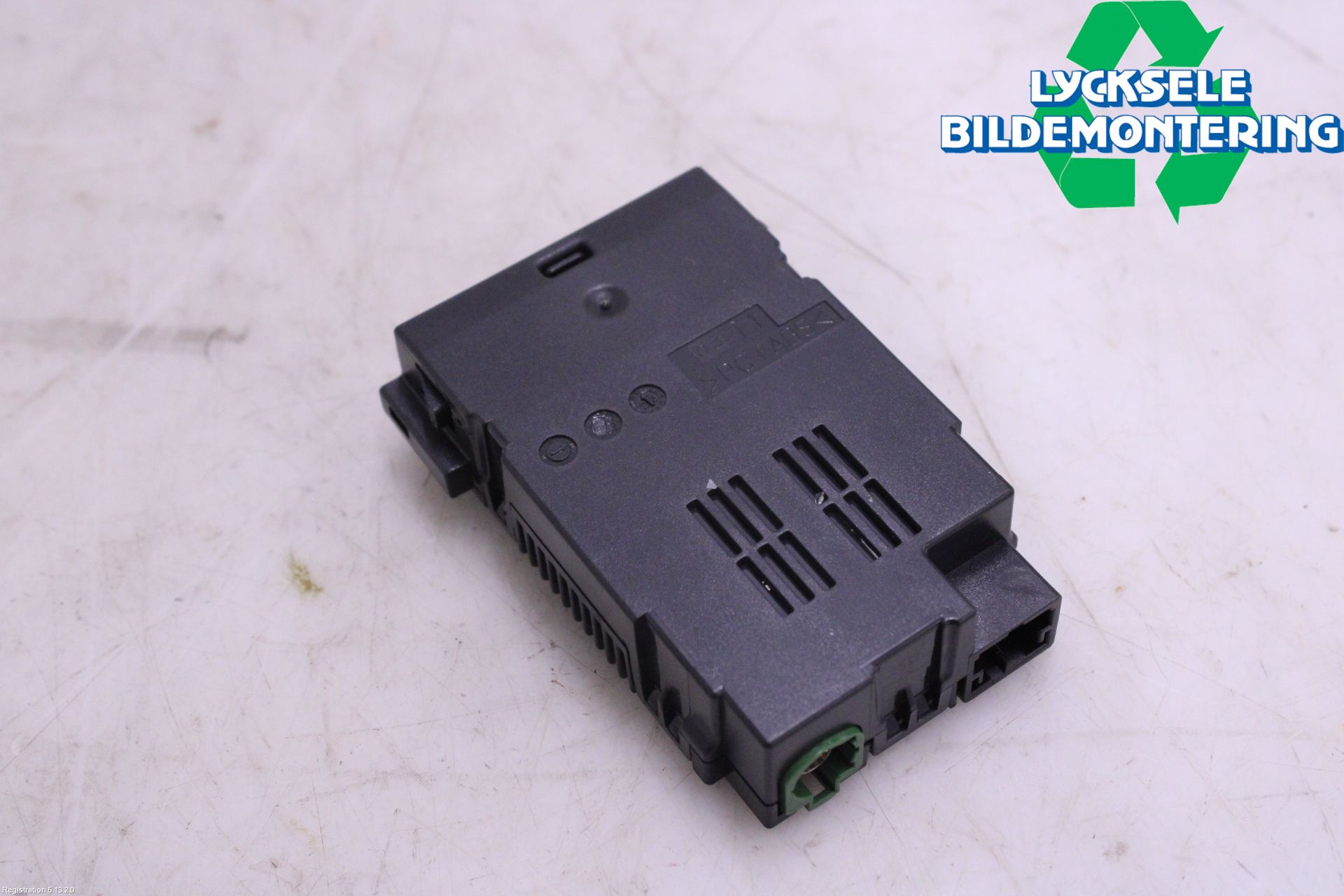 Volkswagen VW T-ROC 18- Usb Connection