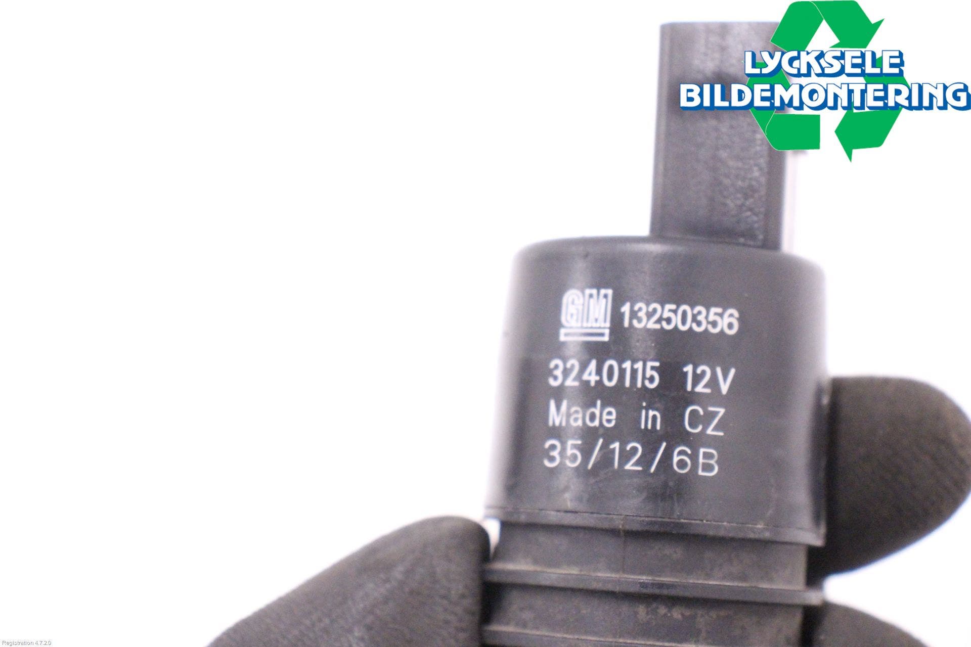 Chevrolet CAPTIVA Spolarpump Vindruta