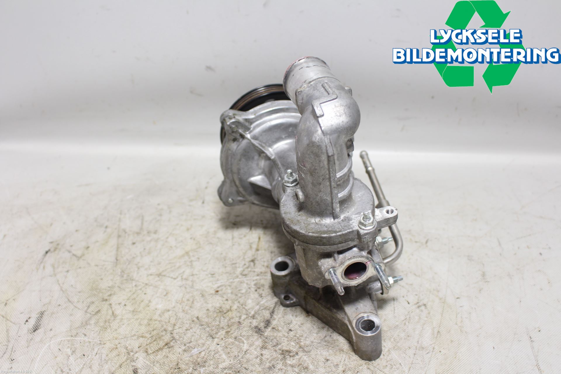 Lexus IS 250/350 14-20 Vattenpump