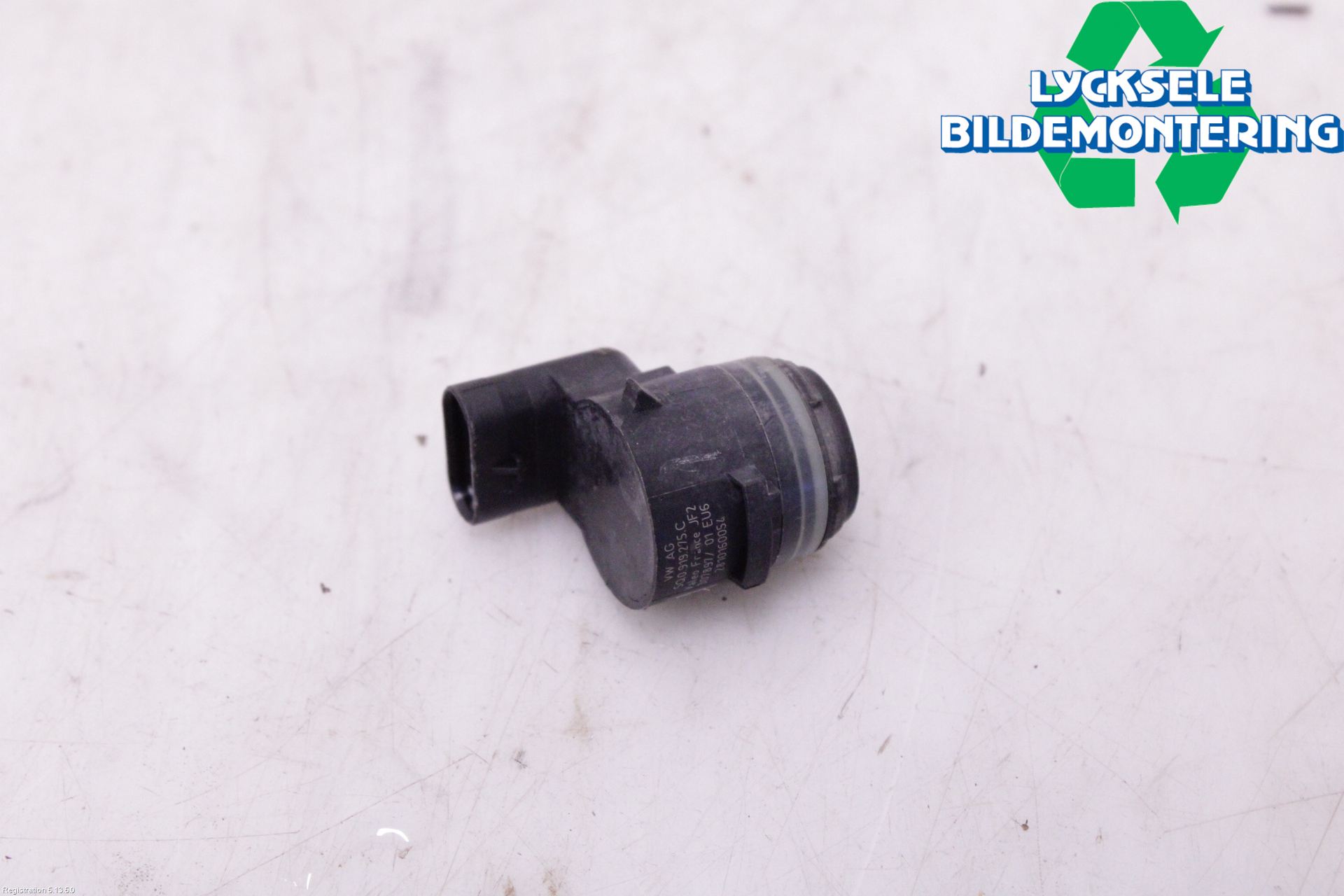 Skoda OCTAVIA (5E) 13-20 Parkeringshjälp Frontsensor