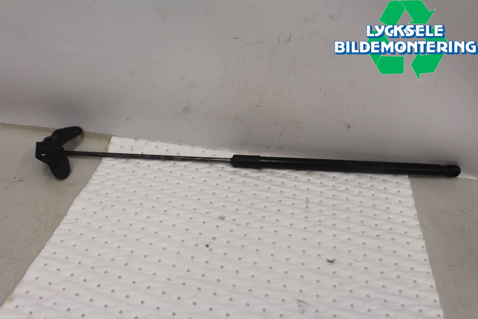 Audi A3/S3 8Y 21- Gasfjäder Baklucka