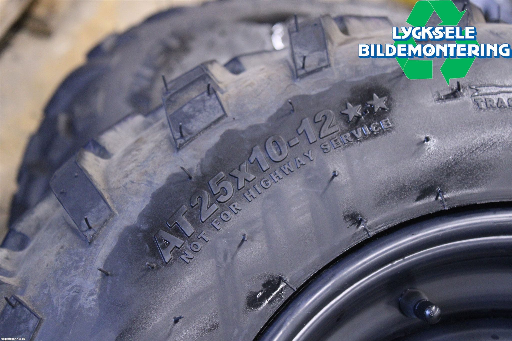 MC och moped ATV SUZUKI Sommardäck Plåtfälg 4St