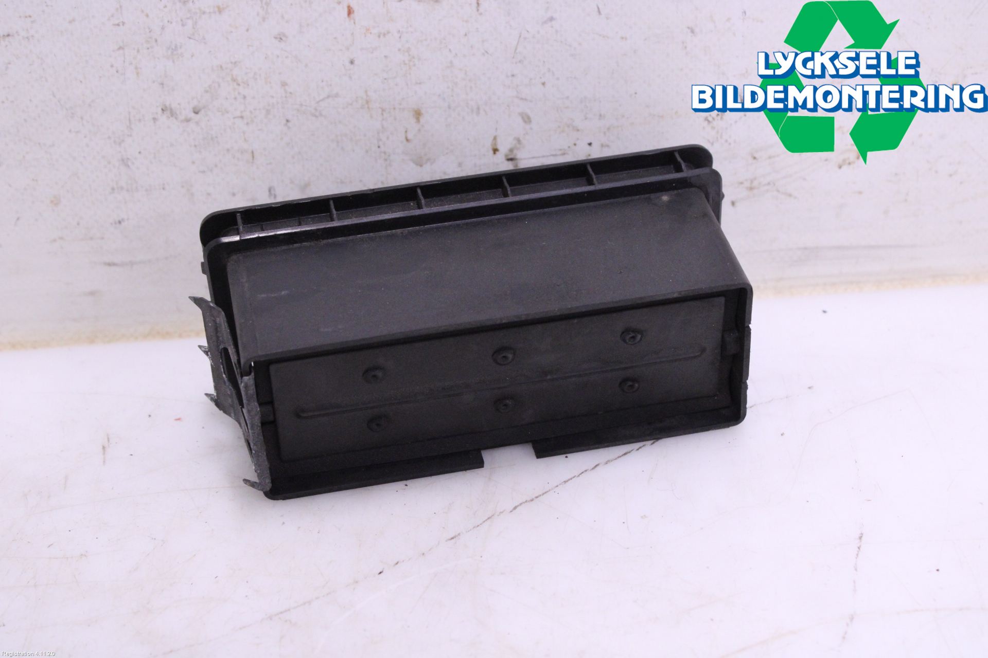 Volvo 940 91-98 Defrosterkanal-Munstycke