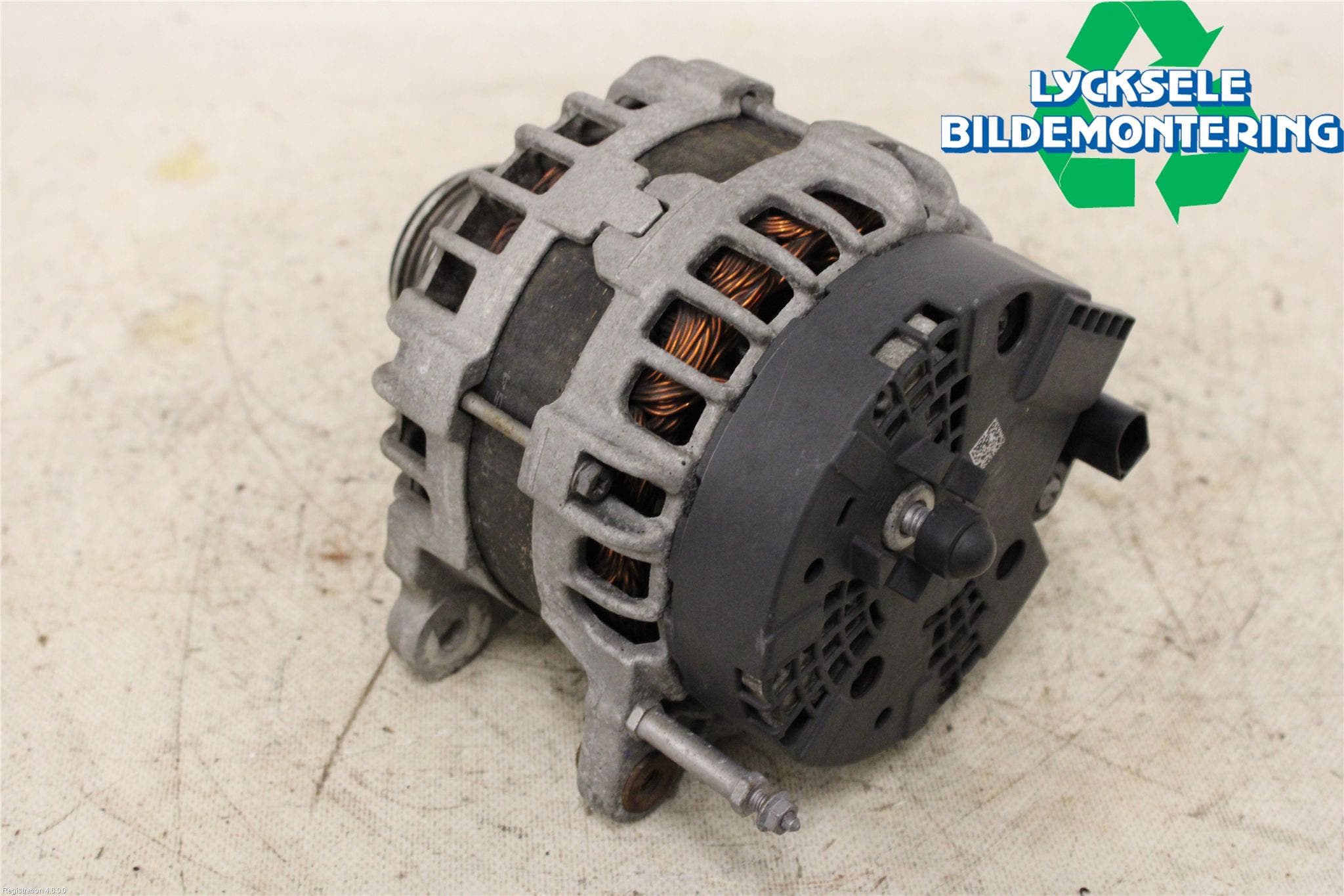 Volkswagen VW PASSAT 11-14 Generator