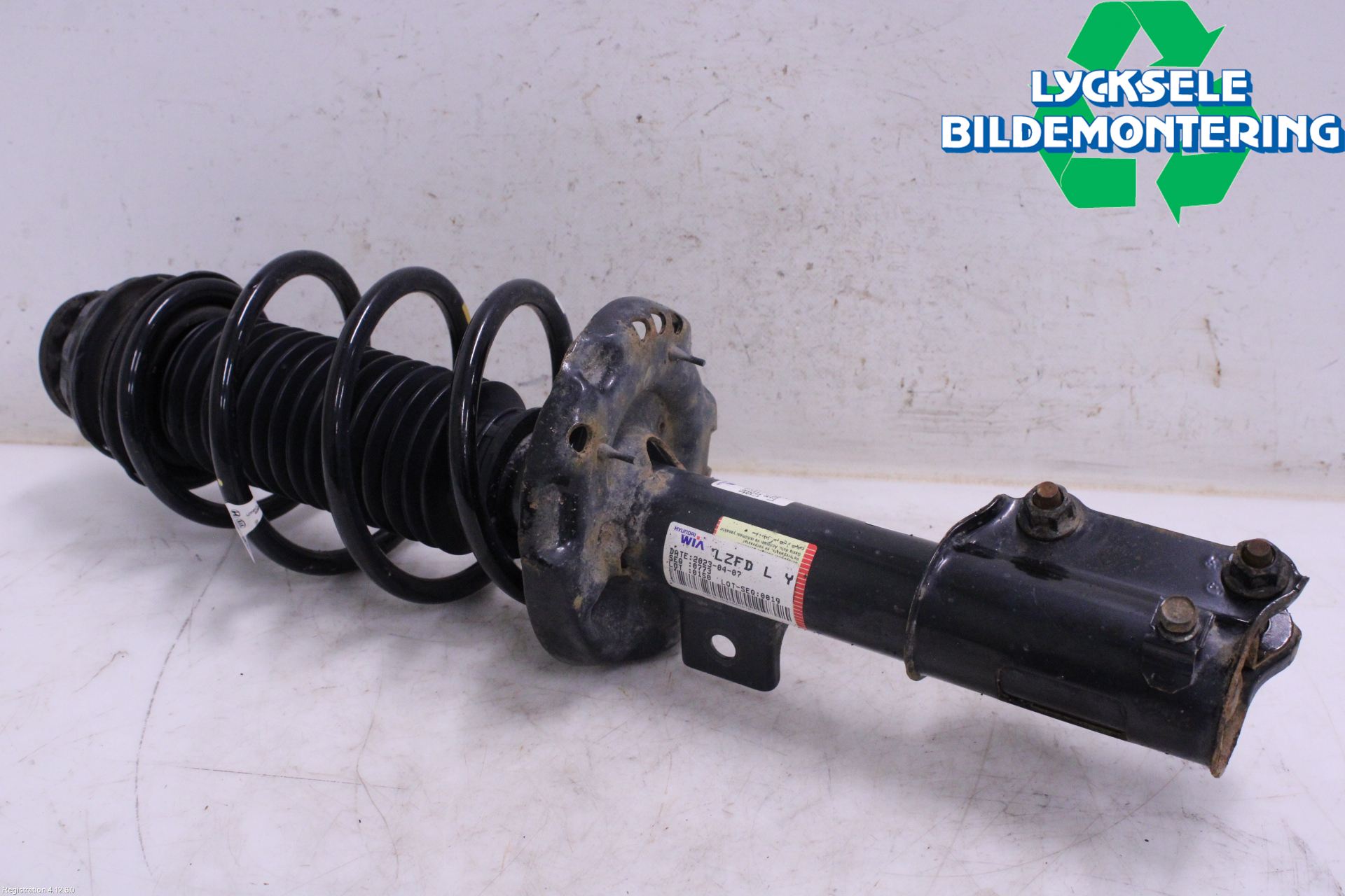 Kia STONIC 18->> Fjäderben Fram Vänster