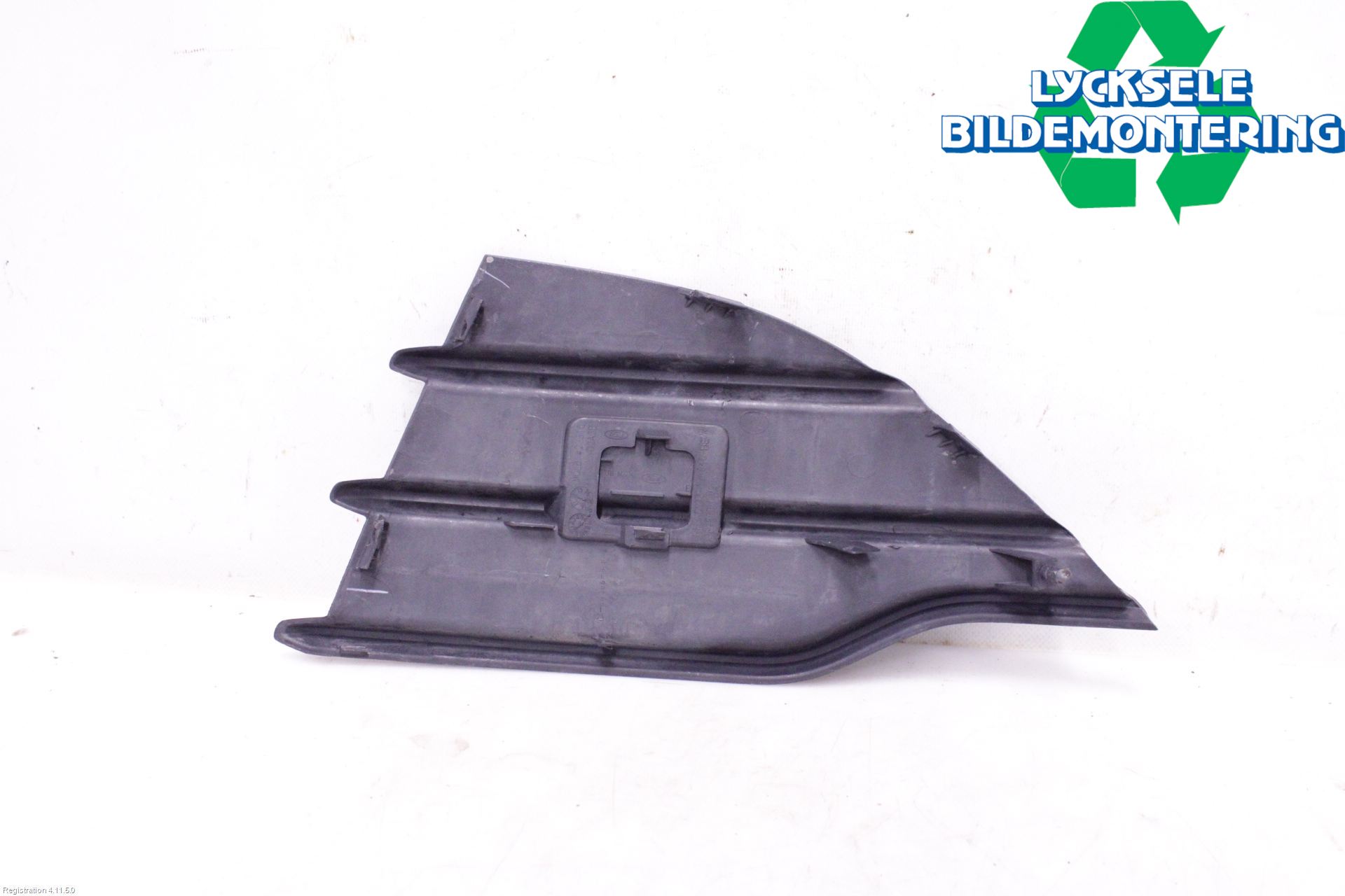 Ford KUGA 13-16 Grilldel Höger