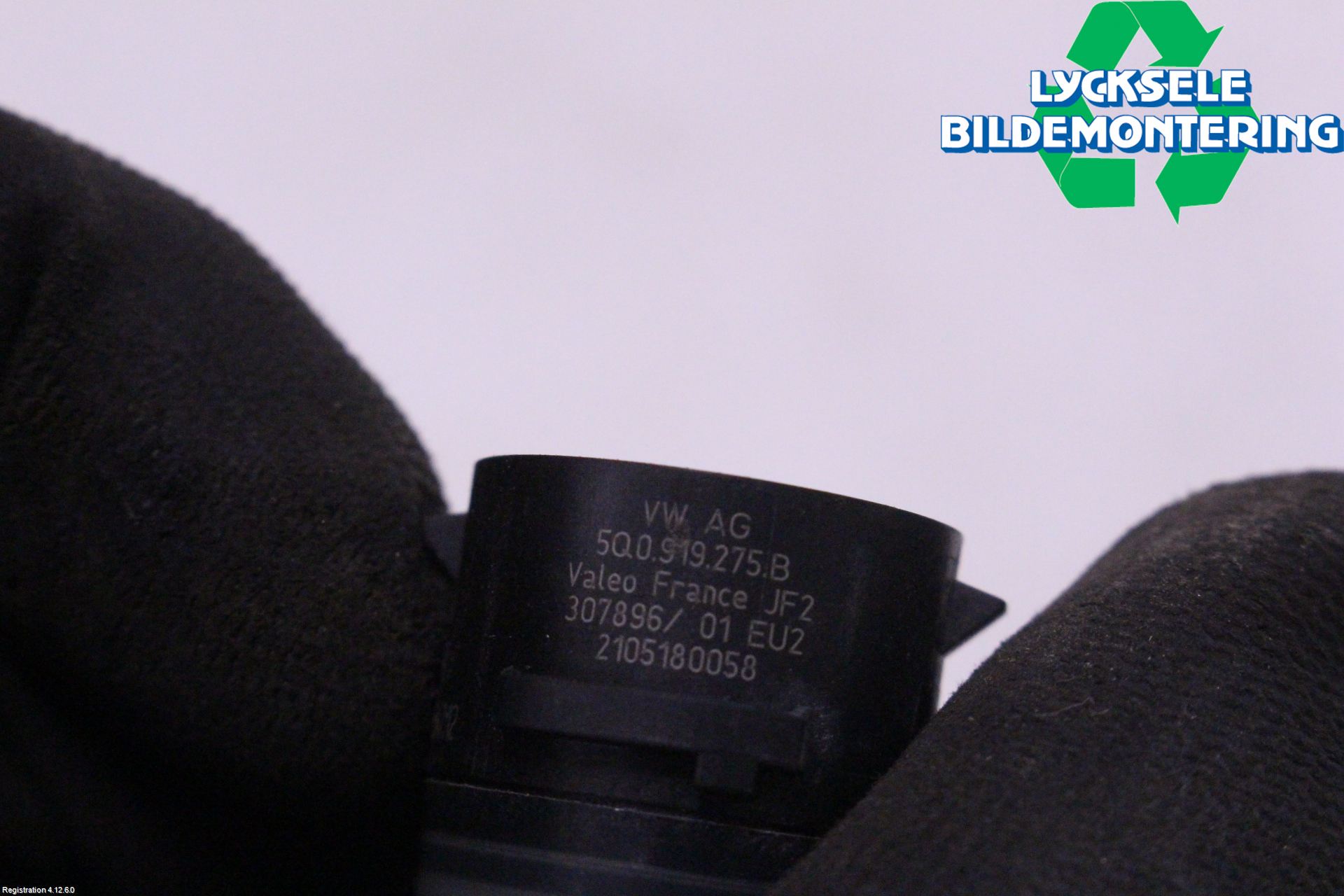 Volkswagen VW GOLF / E-GOLF VII 13-20 Parkeringshjälp Frontsensor