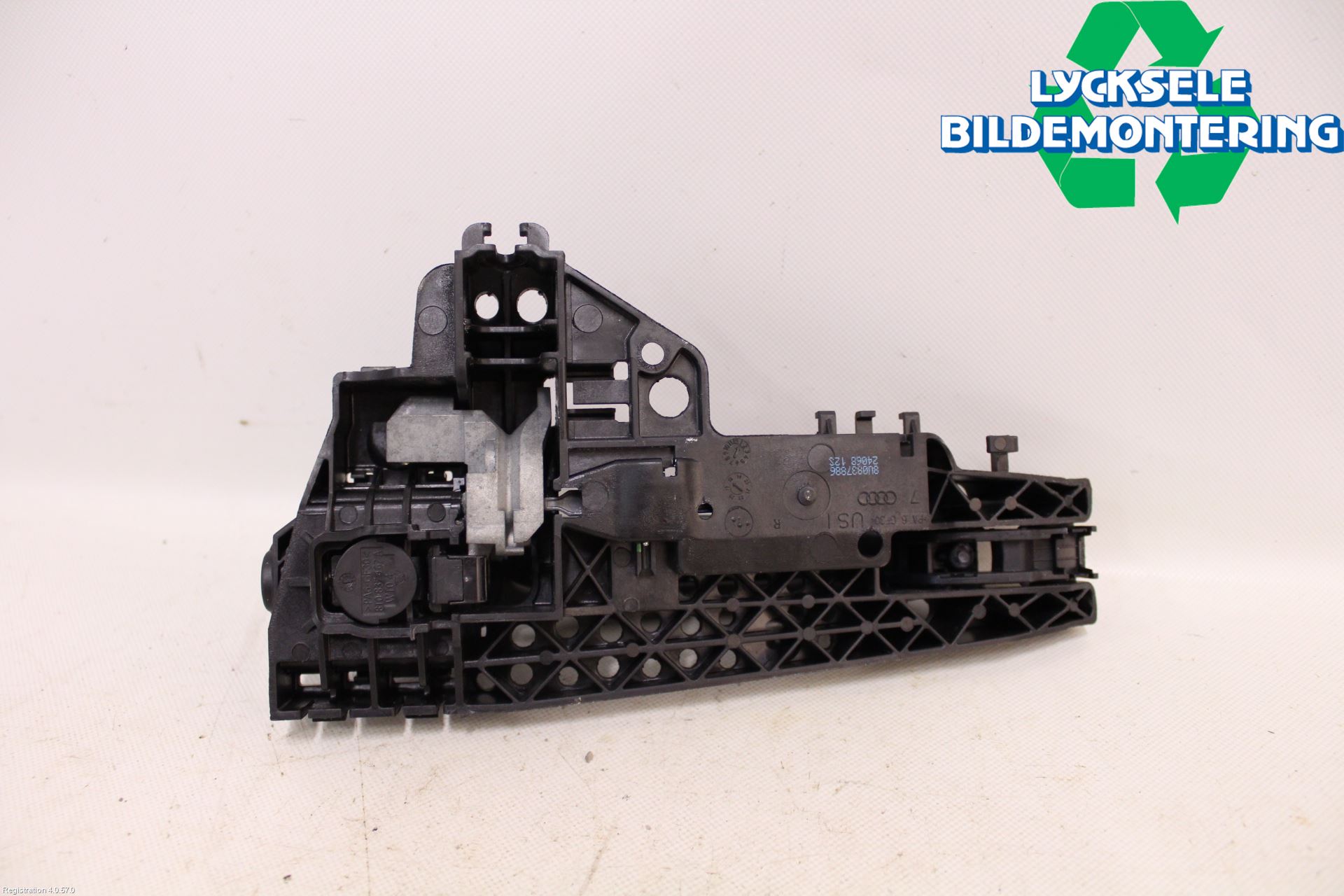 Audi Q3 8U 12-18 Dörrhandtag Yttre Hö