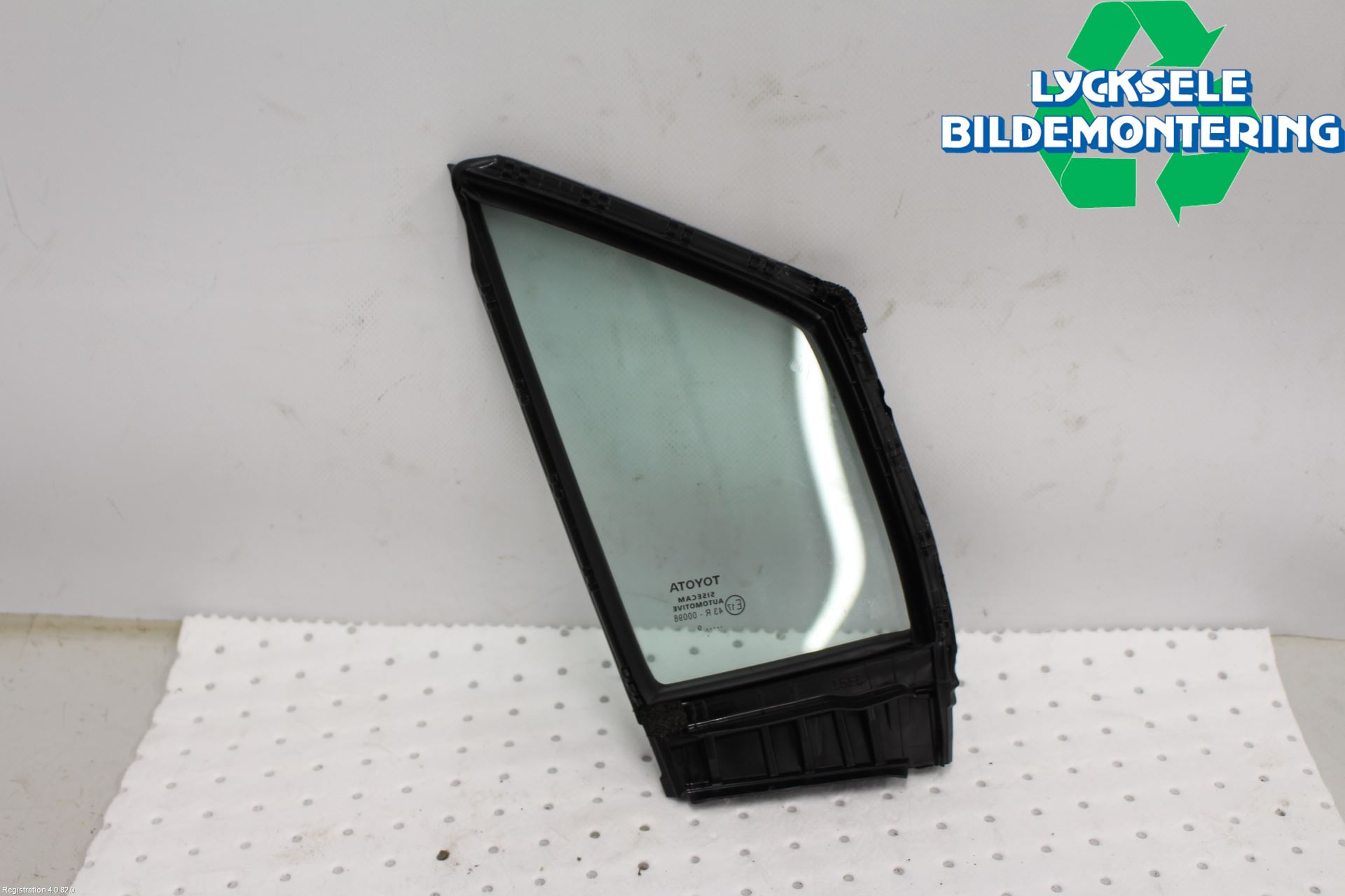 Toyota COROLLA 19- Dörruta Fram Lilla Vä