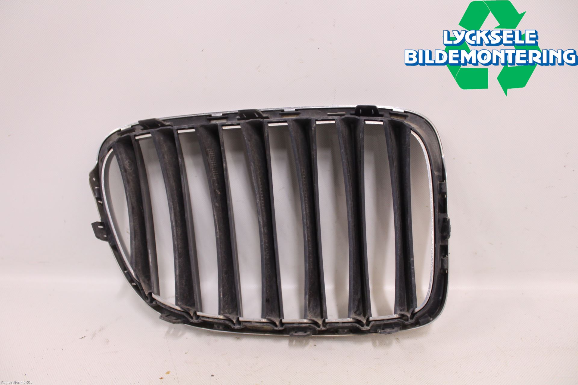 BMW X1 E84 10-15 Grilldel Vänster