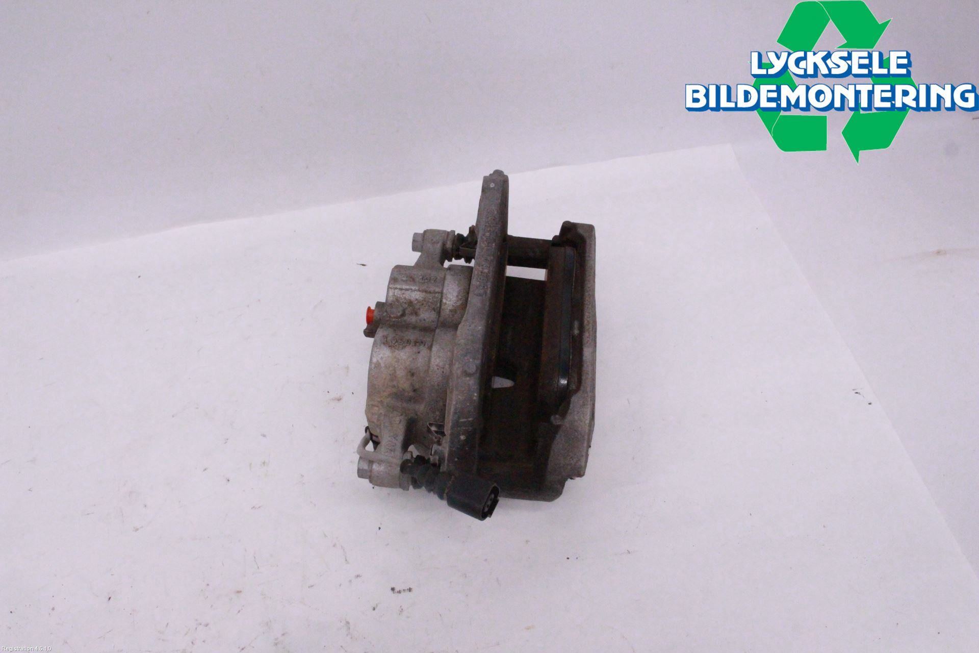 Skoda ENYAQ iV 21- Bromsok Fram Höger