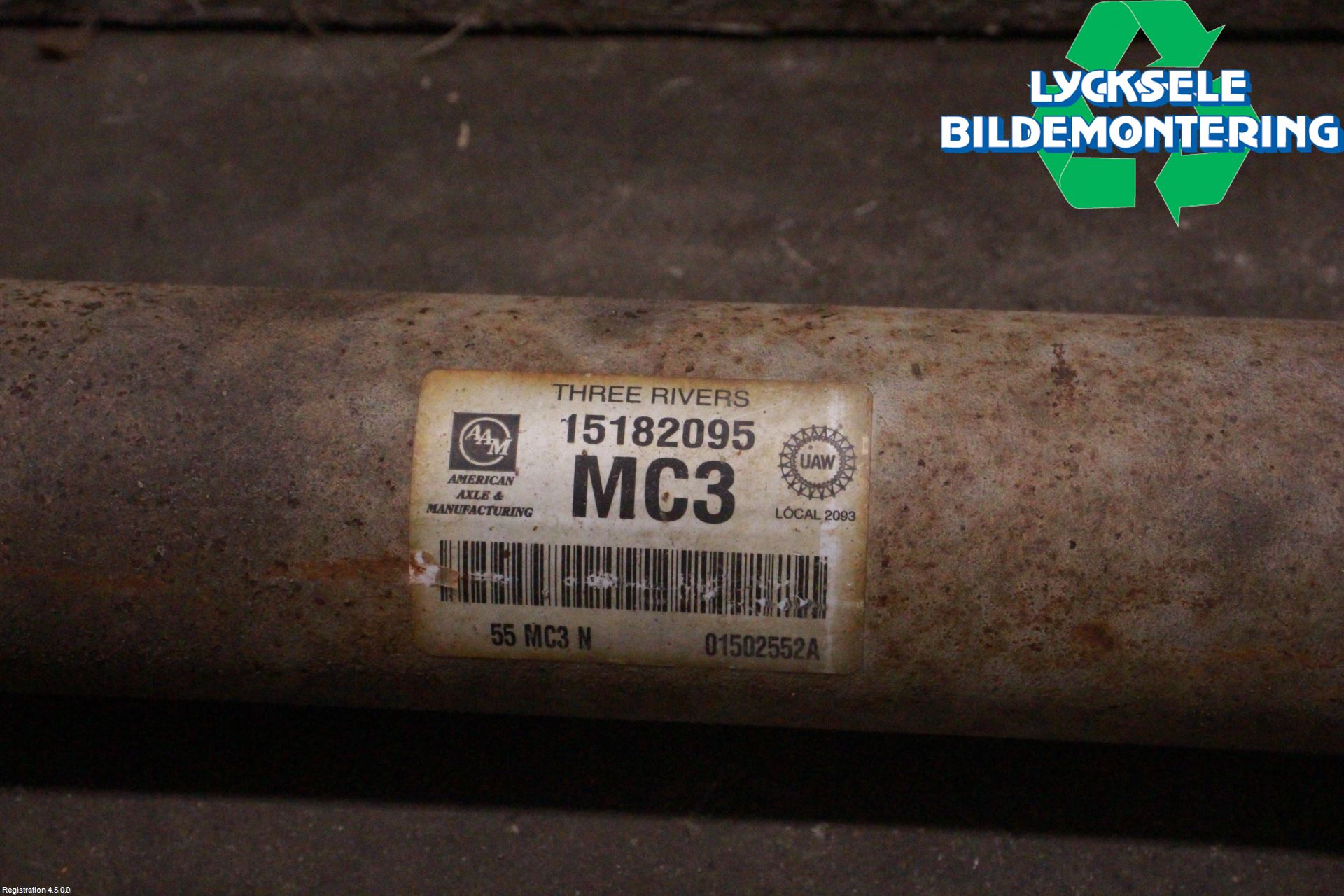 Chevrolet SUBURBAN Mellanaxel Främre 4Wd