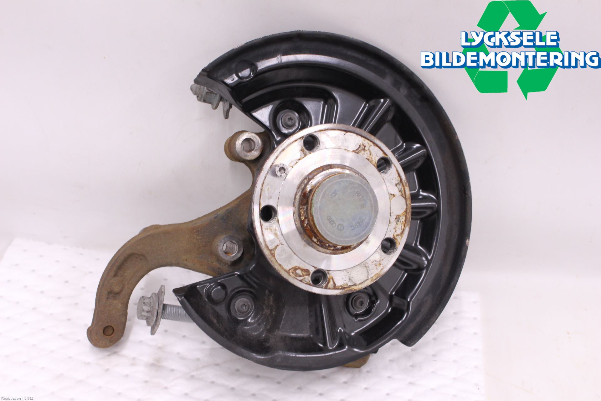 Audi A3/S3 8Y 21- Styrspindel Lagerhus Vä