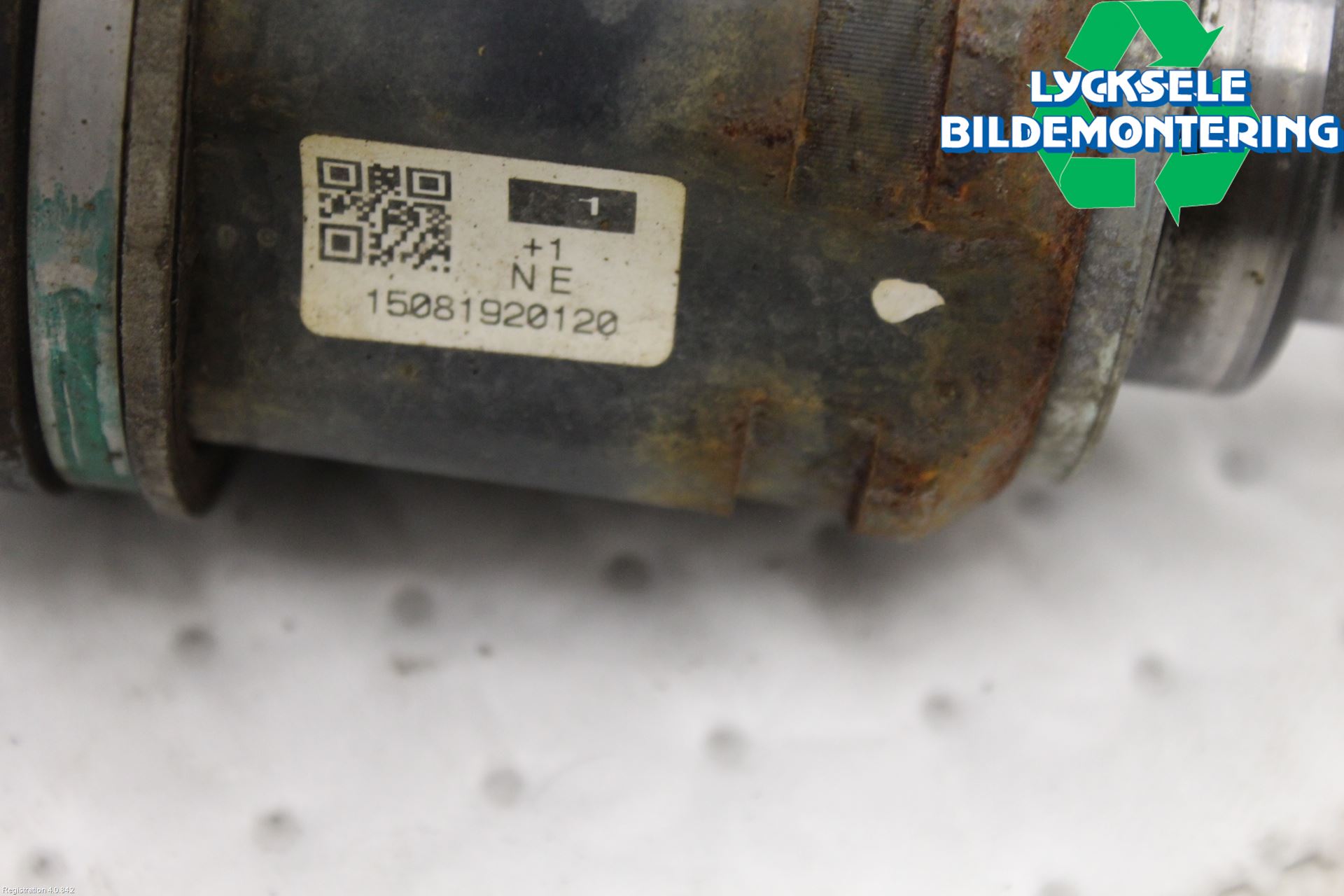 Toyota RAV4 13-18 Drivaxel Fram Vänster