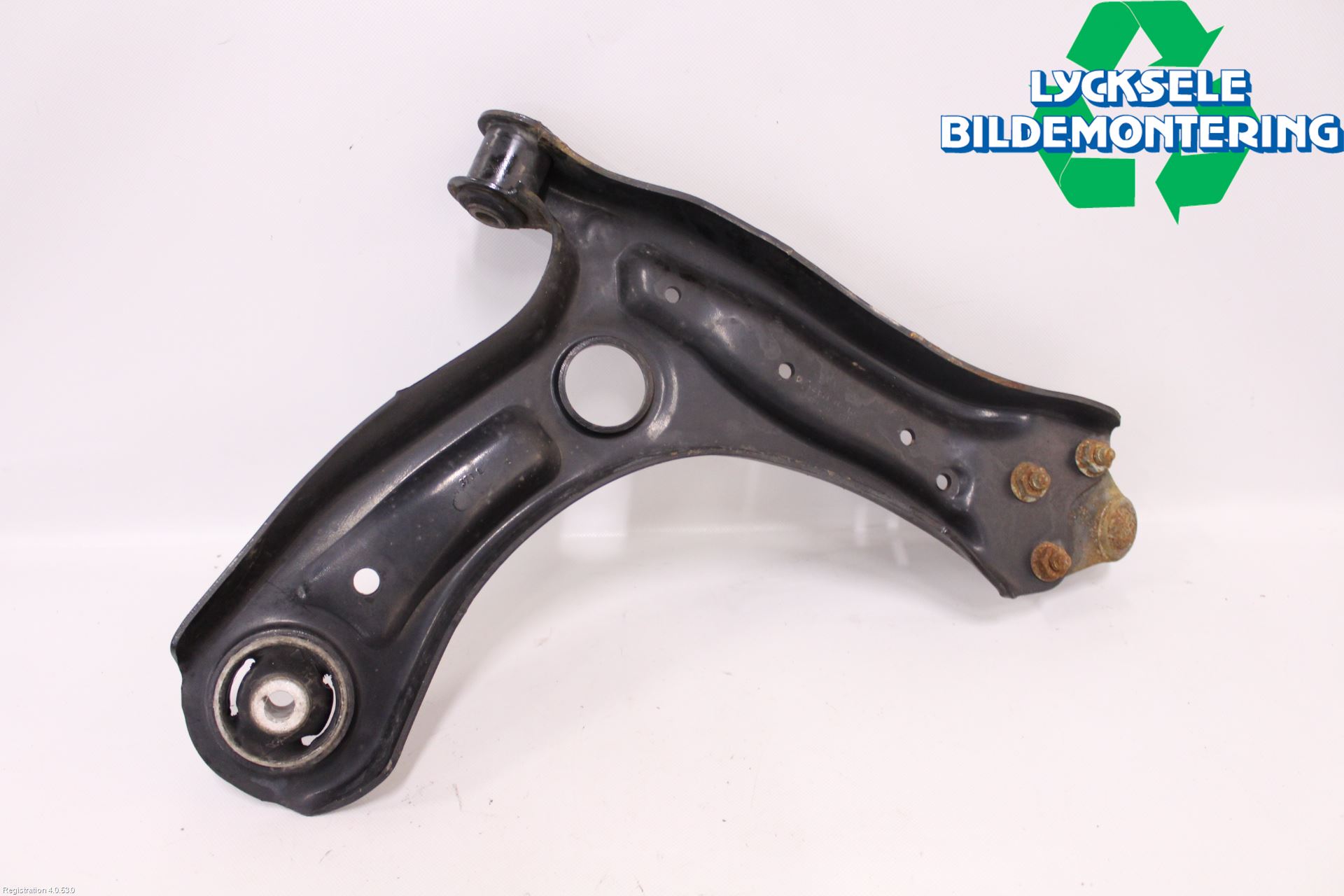 Skoda RAPID Bärarm Fram Undre Vä