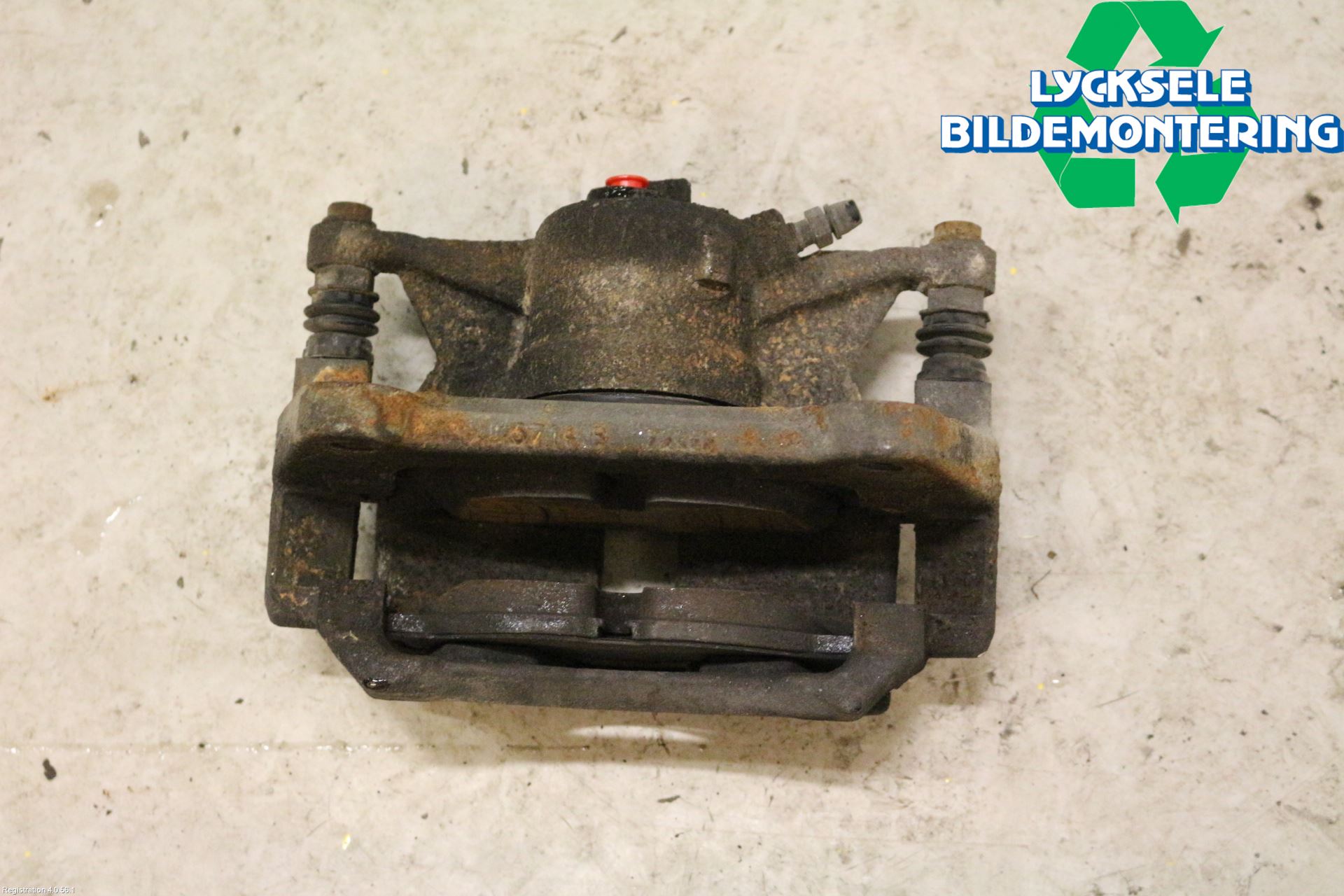 Volkswagen VW CADDY 16-20 Bromsok Fram Höger