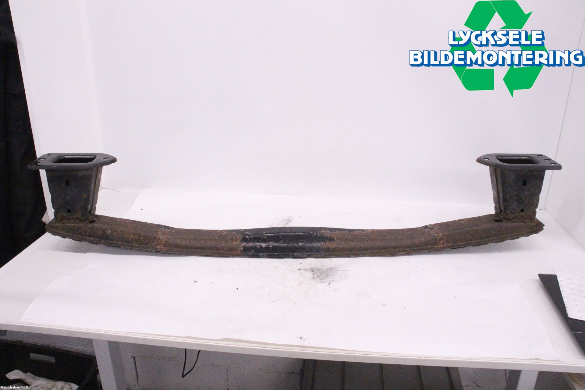 Ford FOCUS 15-18 Stötfångarbalk Bak