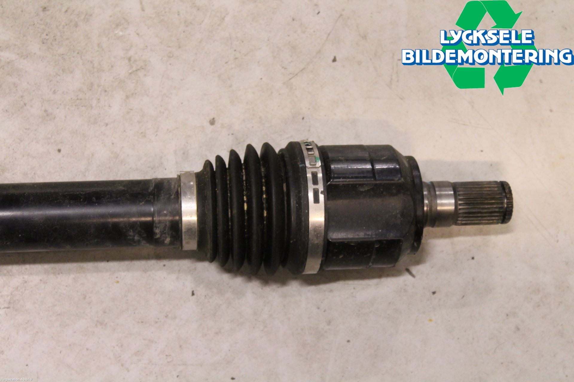 Kia OPTIMA 16-20 Drivaxel Fram Höger