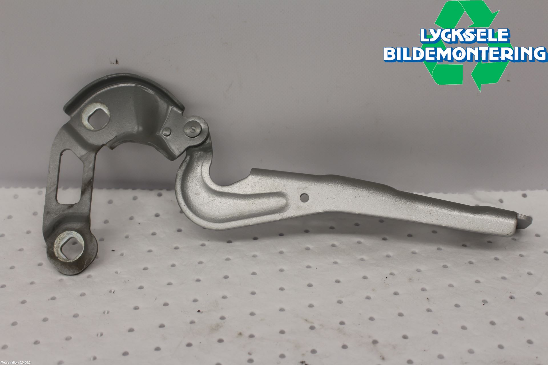 Ford FOCUS 19- Huvgångjärn