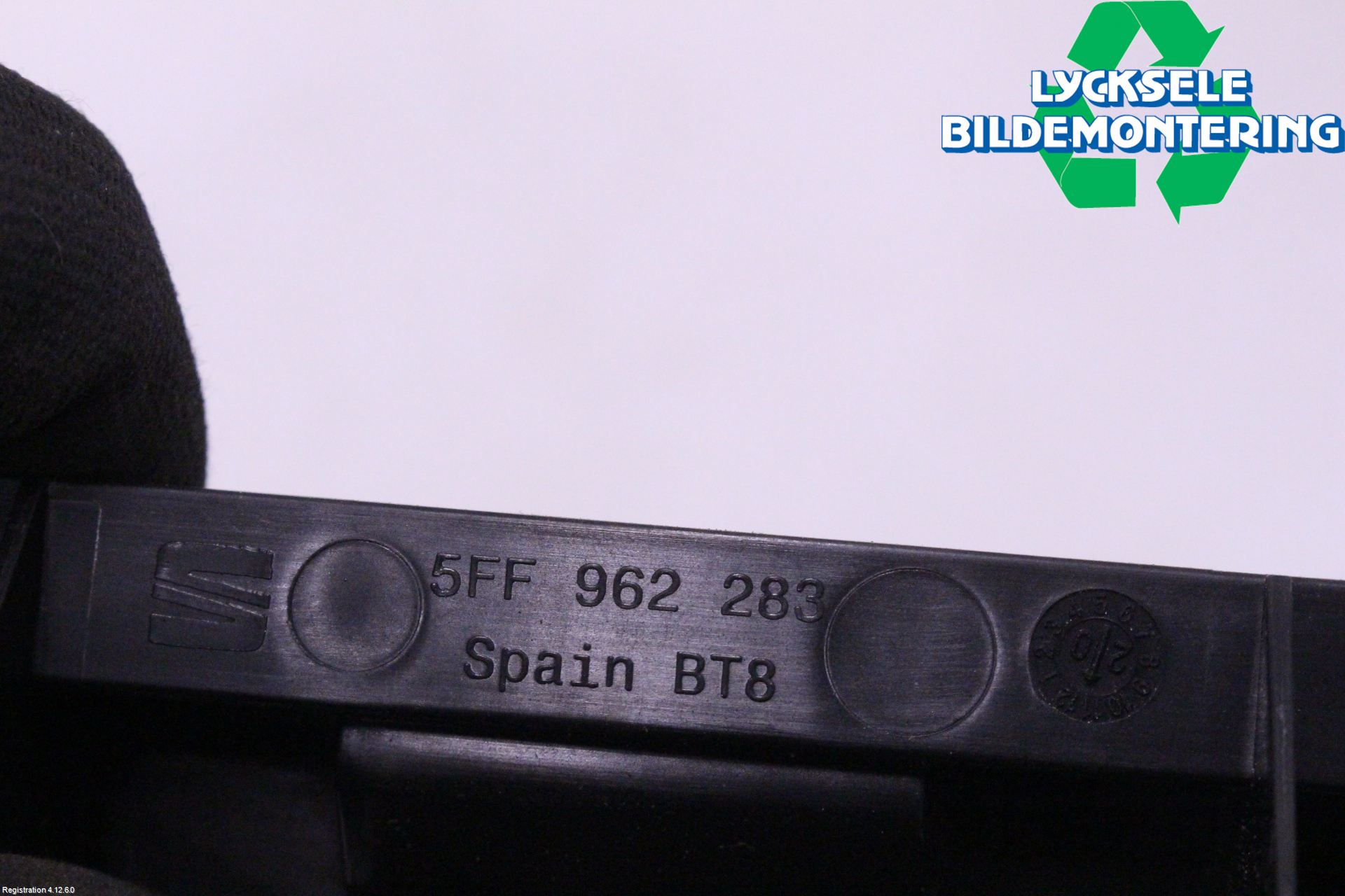 Cupra FORMENTOR 21- Stötfångardel Bak Mitt