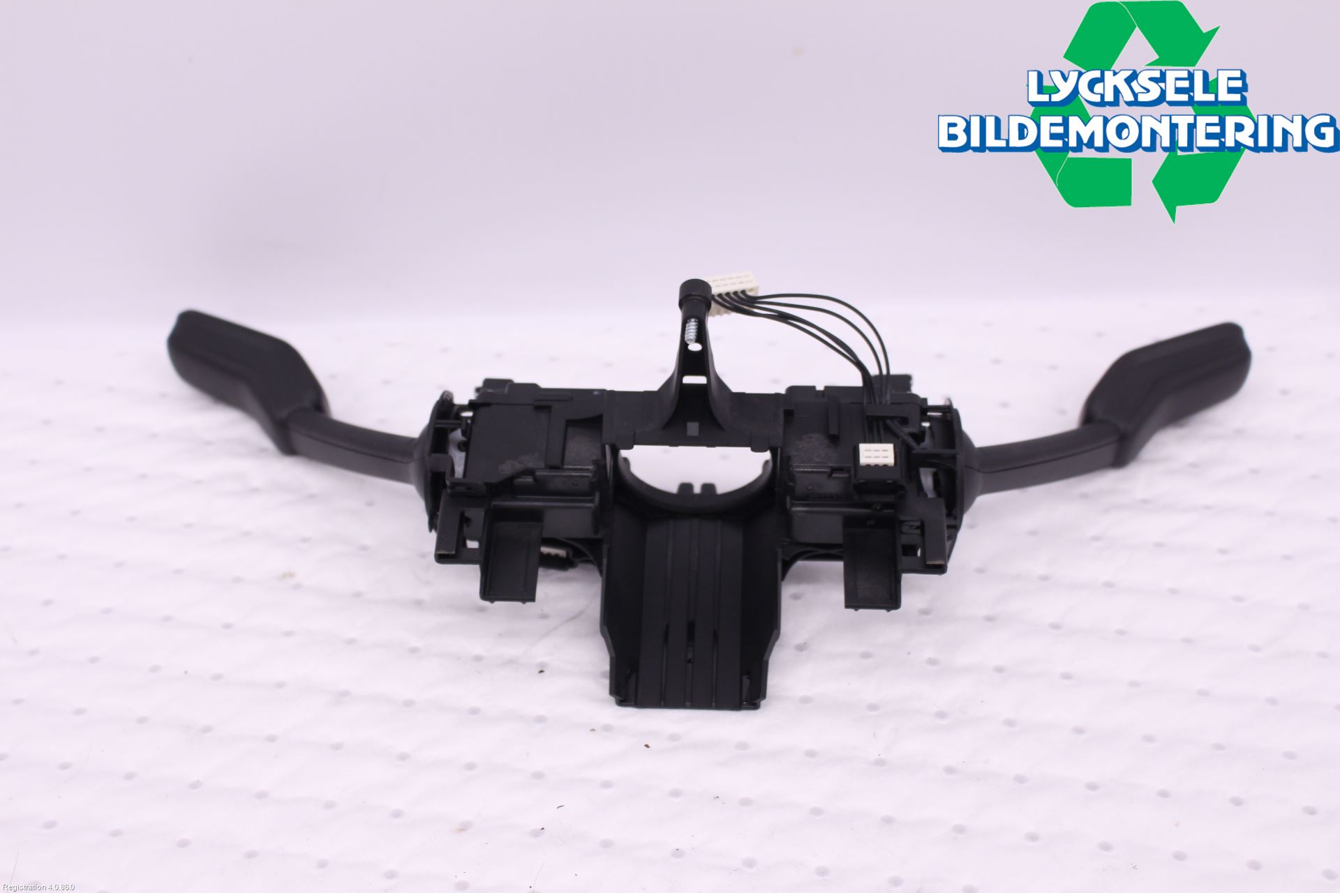 Volkswagen VW GOLF / E-GOLF VII 13-20 Spakcentral